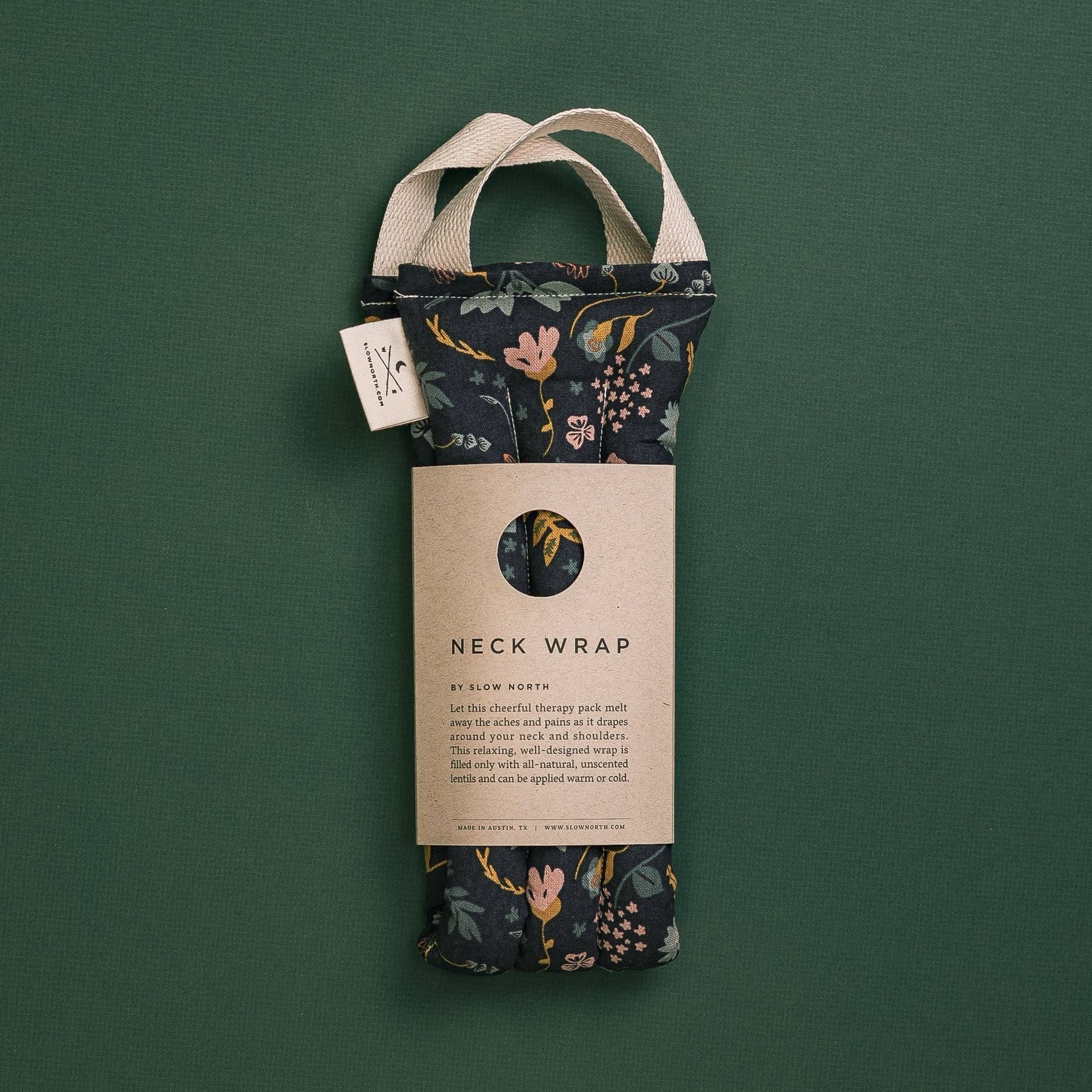 Let this beautiful vintage floral garden pattern soothe away your stress.
Melt away the tension. Let this cheerful therapy pack melt away the aches and pains as it drapes around your neck and shoulders.
Relax in your own way. This well-designed therapy