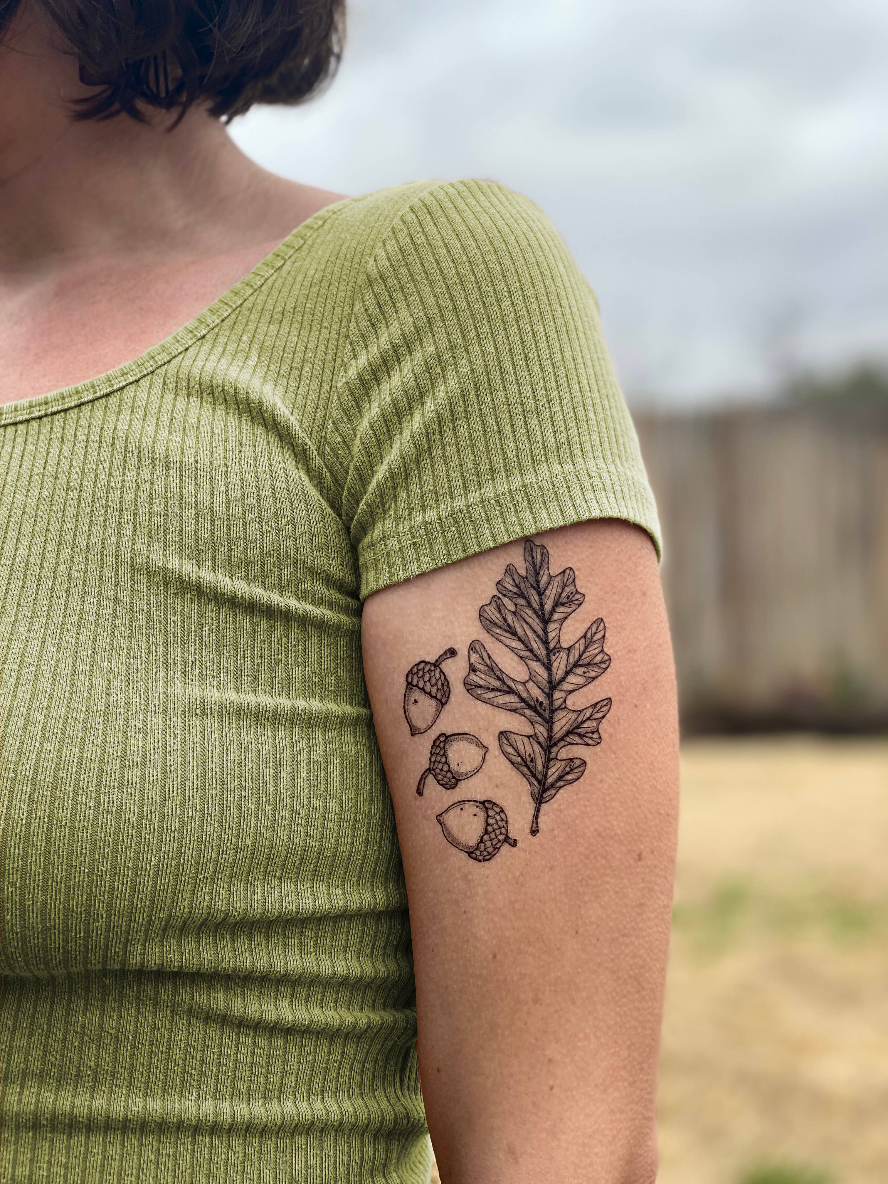 NatureTats- Acorn and Oak Leaves Temporary Tattoo