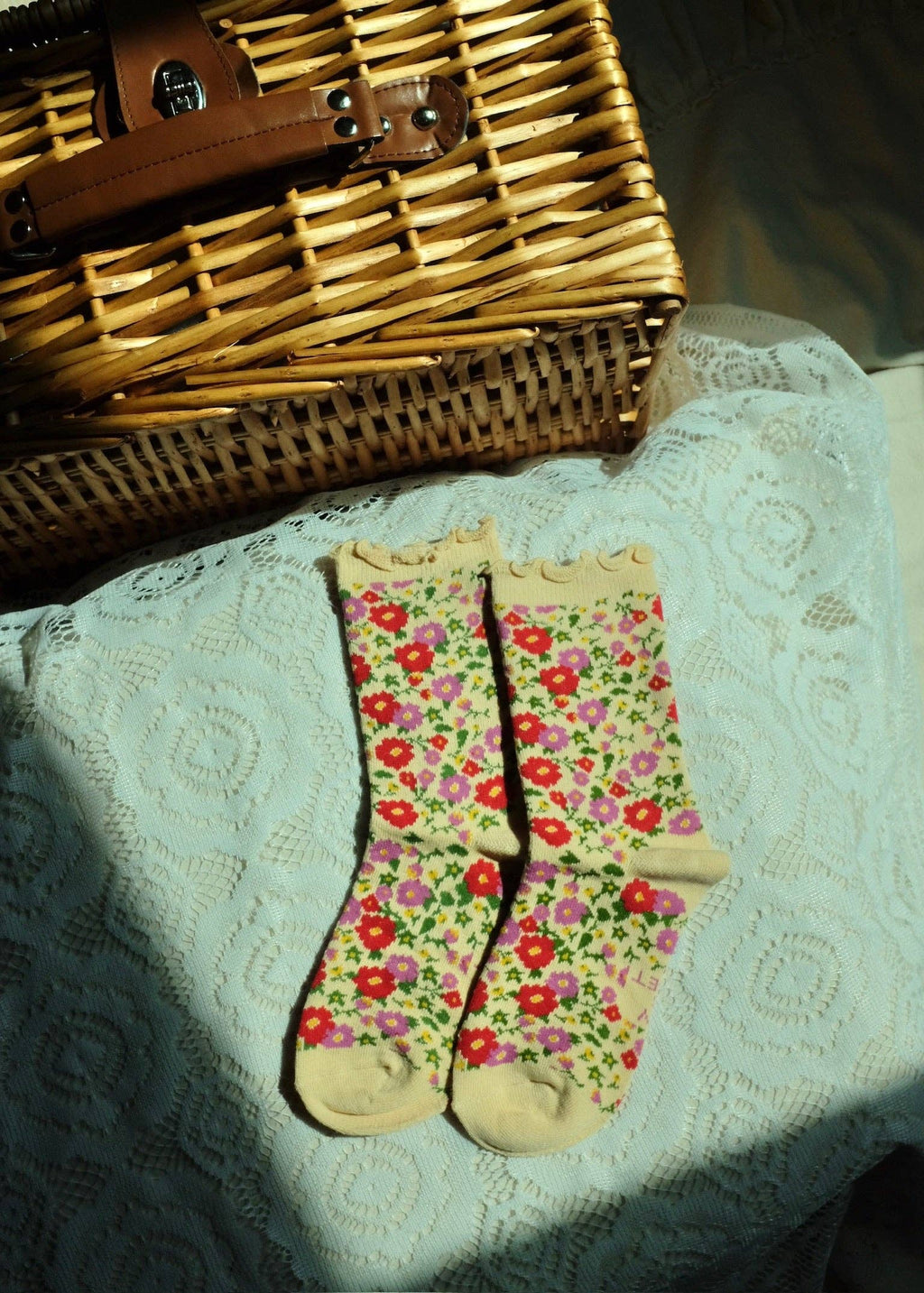 First Summer- Floral Print Ruffle Crew Socks