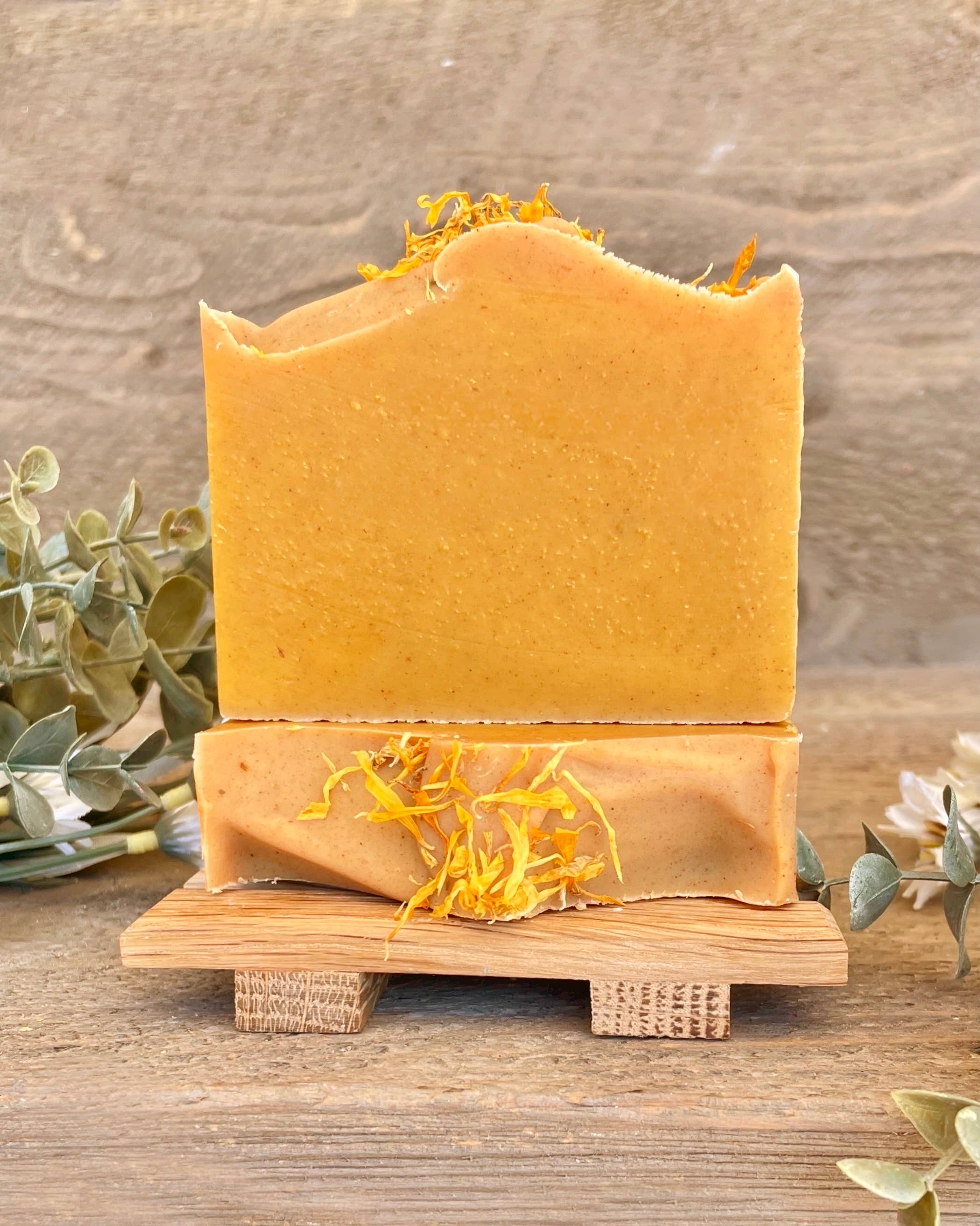 Ashley Marie Soap- Tea Tree & Turmeric Bar Soap