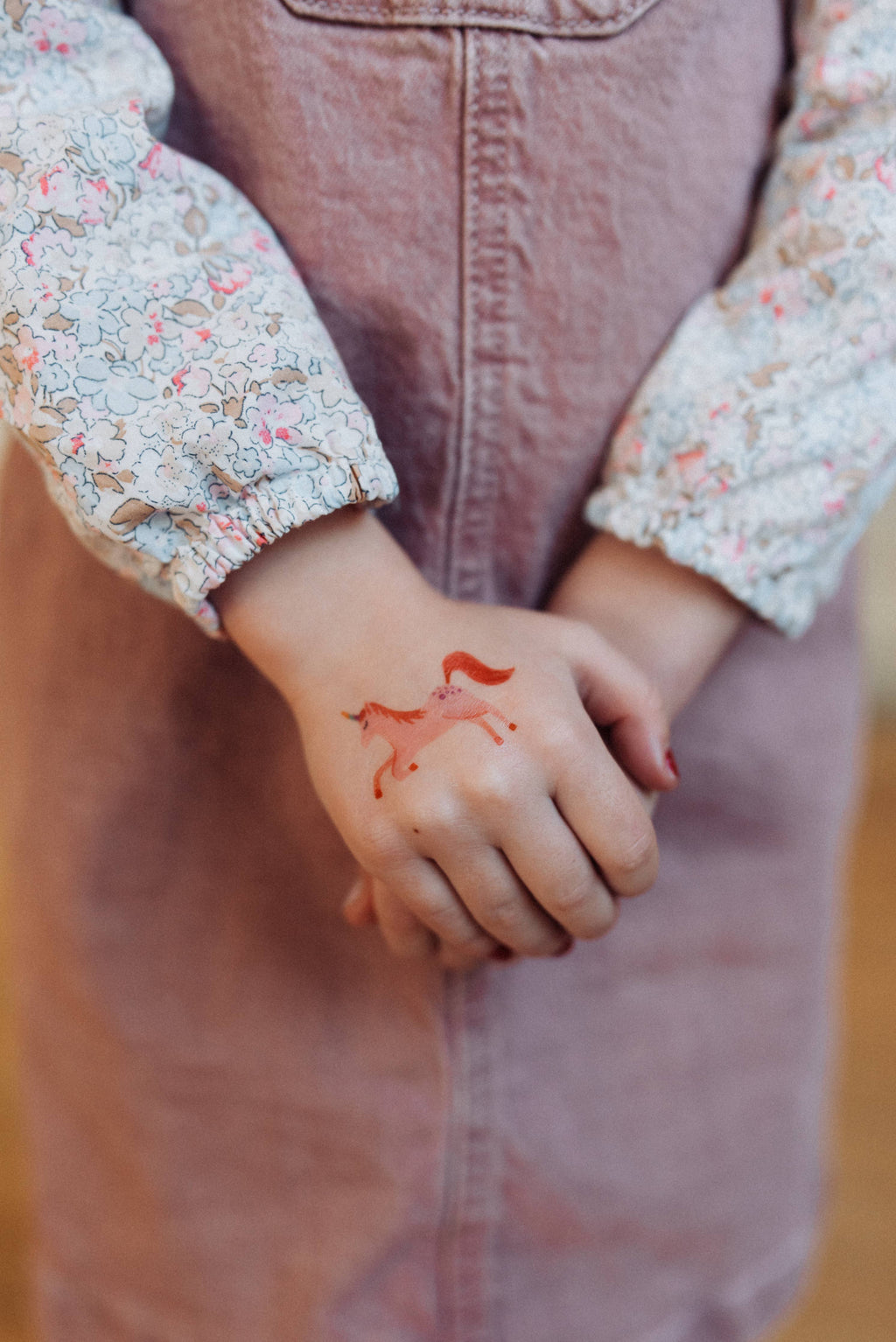 Saint & Company- Unicorn Party Temporary Tattoos