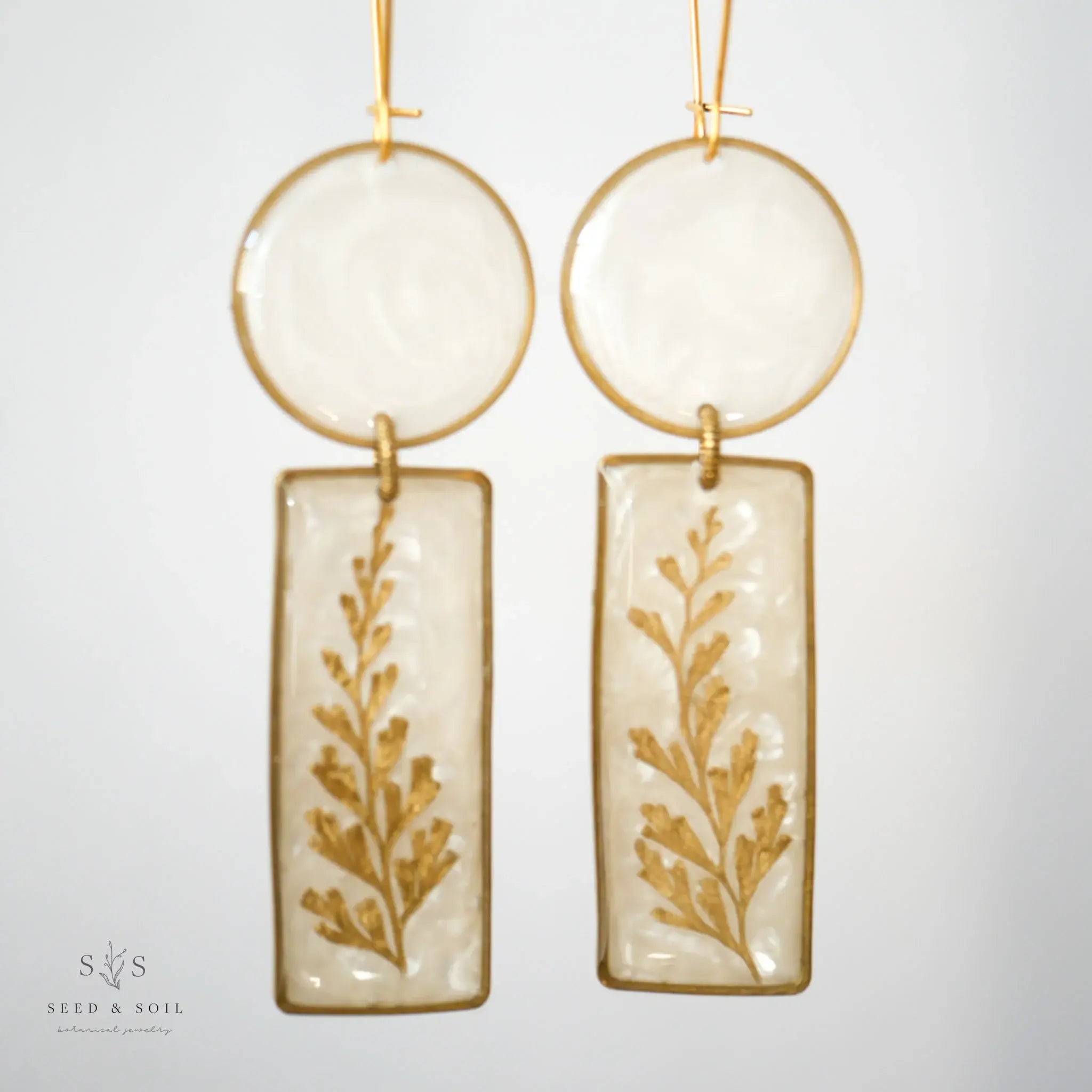 Seed & Soil- Midas Modern Shape Earrings
