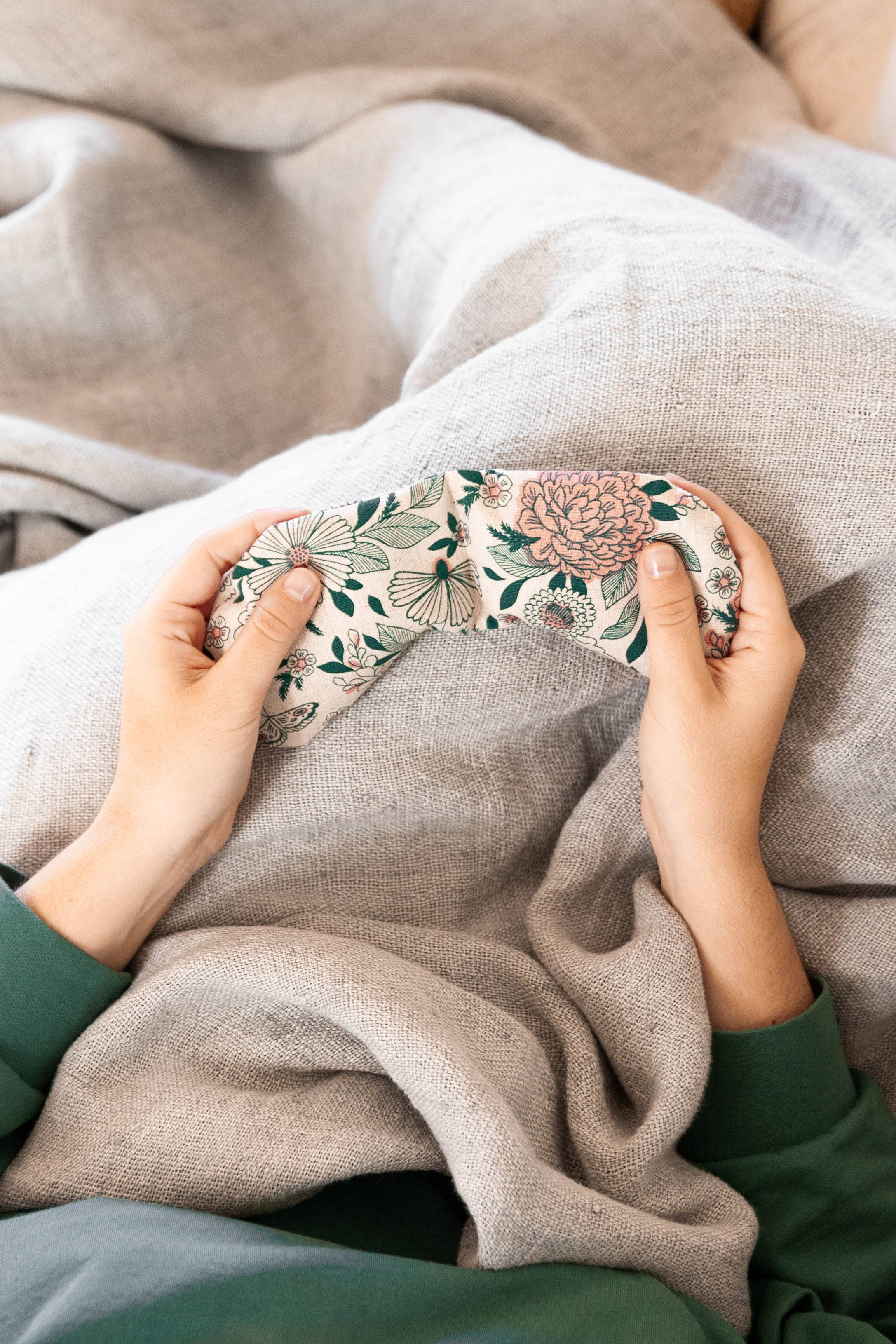 Slow North- Eye Mask Therapy Pack - Hidden Falls