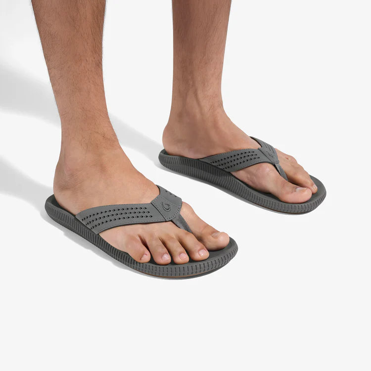OluKai- Ulele Men’s Water-Ready Beach Sandals