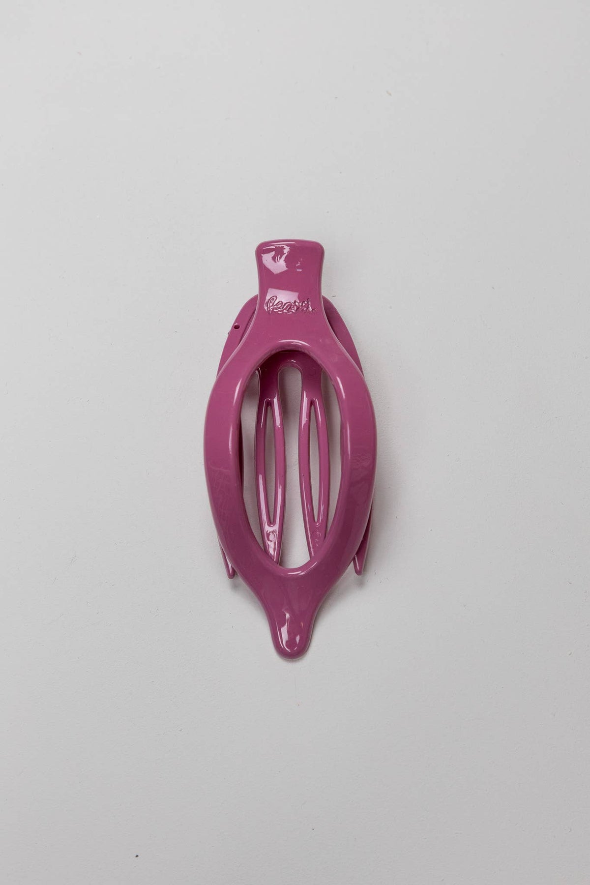 KAXI- Lay Down 2.0 Claw Clip — Flat Comfort Hair Clip