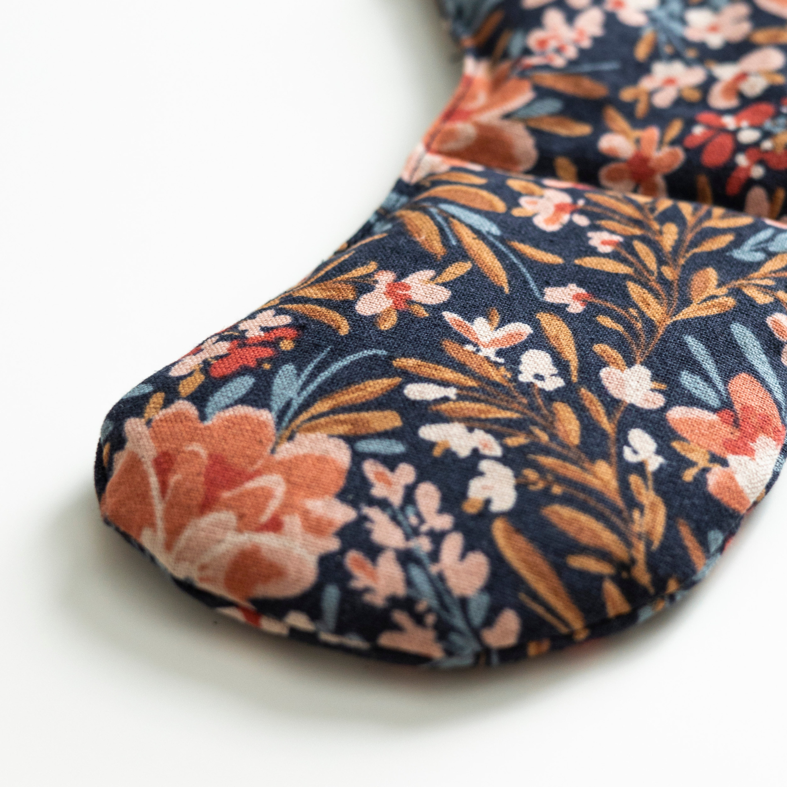 Slow North- Eye Mask Therapy Pack - Pom Blossom