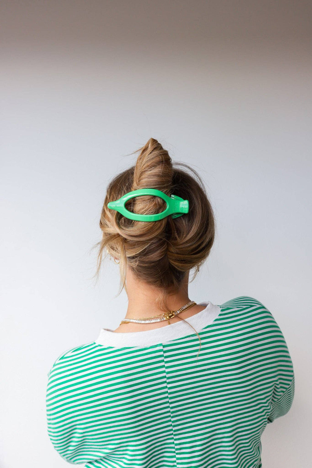 KAXI- Lay Down 2.0 Claw Clip — Flat Comfort Hair Clip