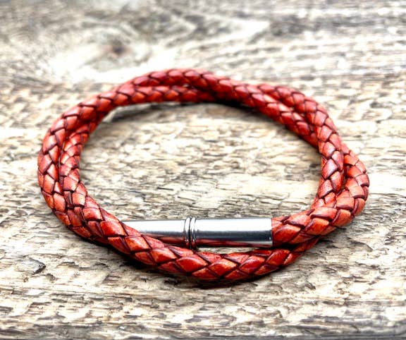 Tres Cuervos- Flint Silver Braided Bracelet