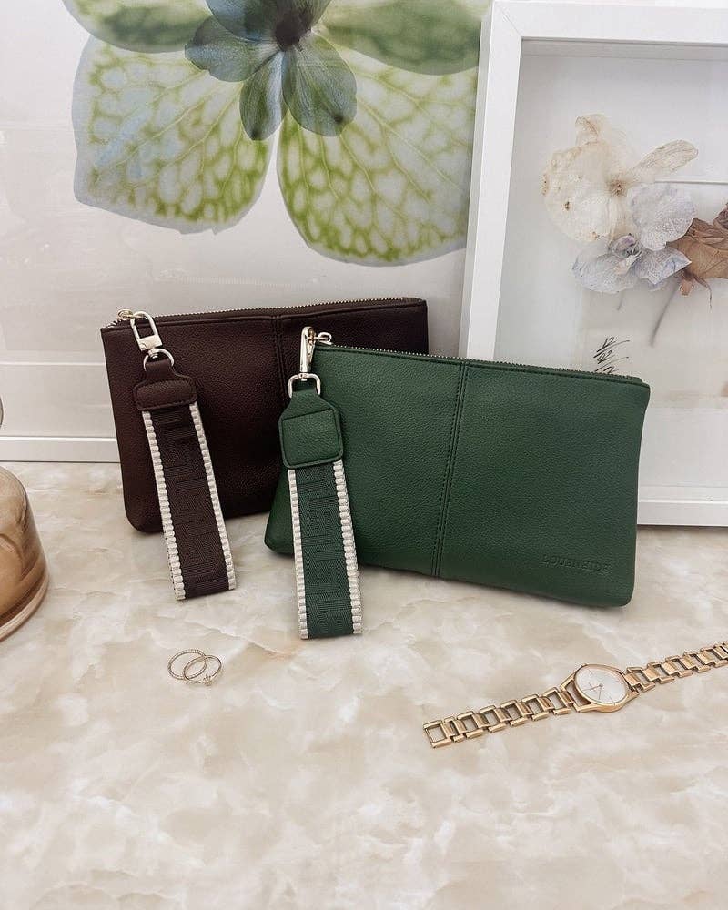 Louenhide- Wristlet - Chocolate | Mimi