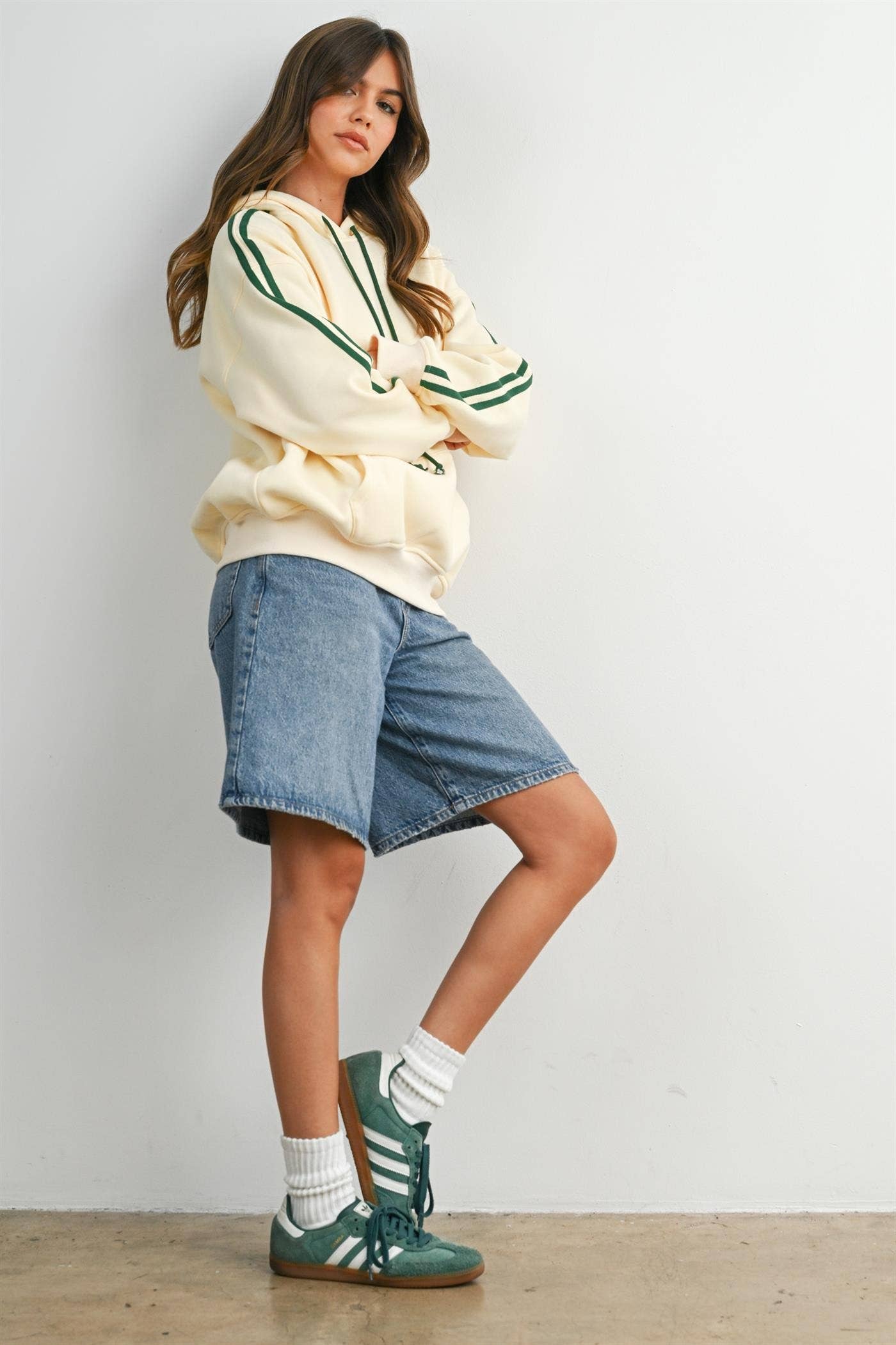 BUTTERMELON- Contrast Striped  Drawstring Hoodie