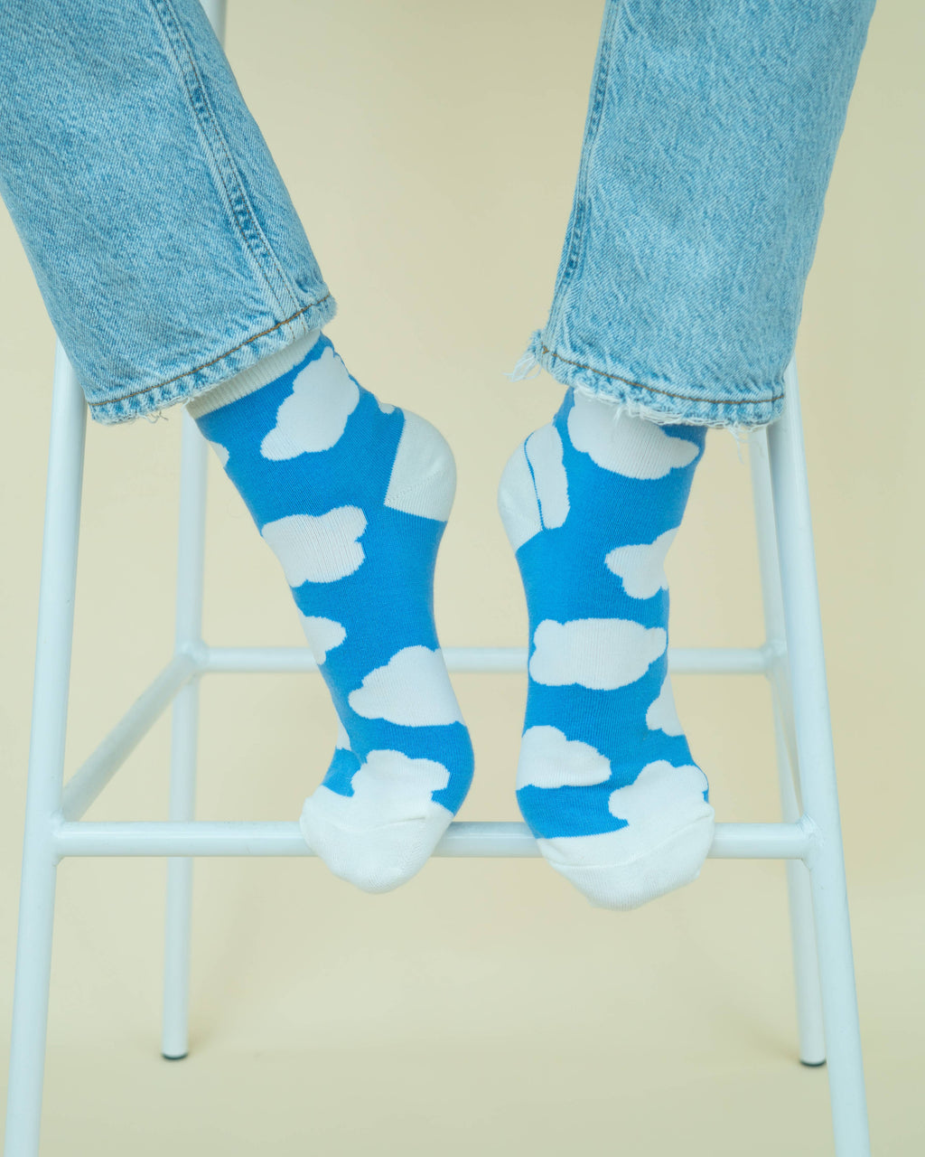 Lucky Feather- Sockspirations - Above the Clouds