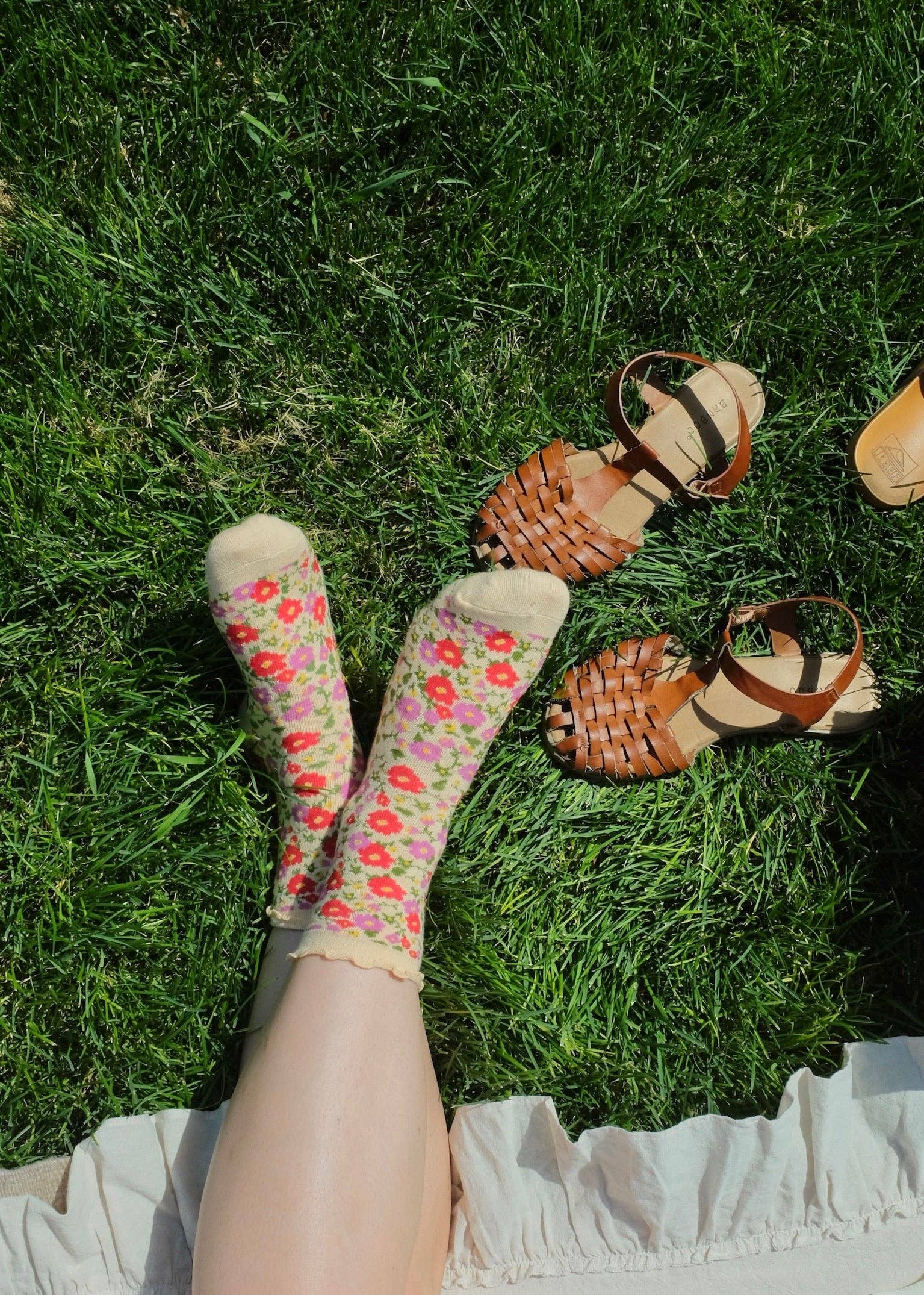 First Summer- Floral Print Ruffle Crew Socks