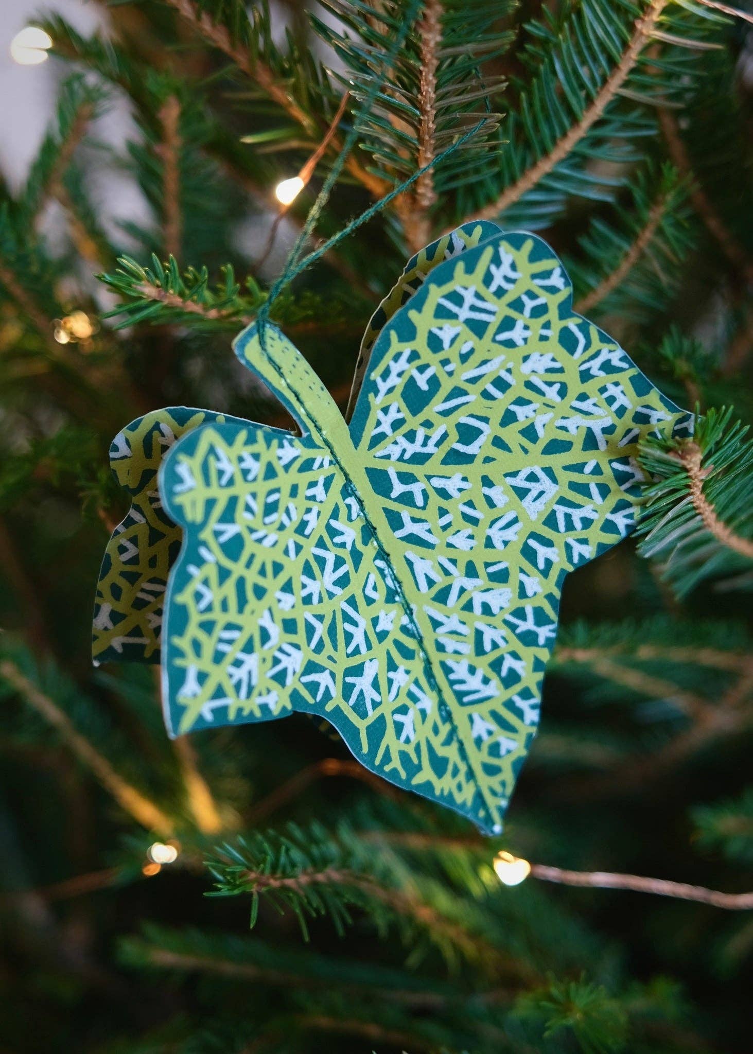 East End Press- Festive Foliage Paper Ornaments