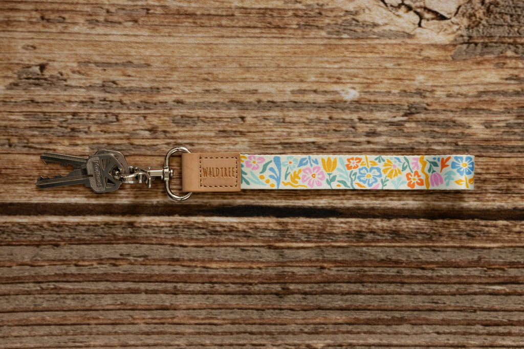 Wildtree- Summer Floral Wristlet Keychain - Floral Printed Design