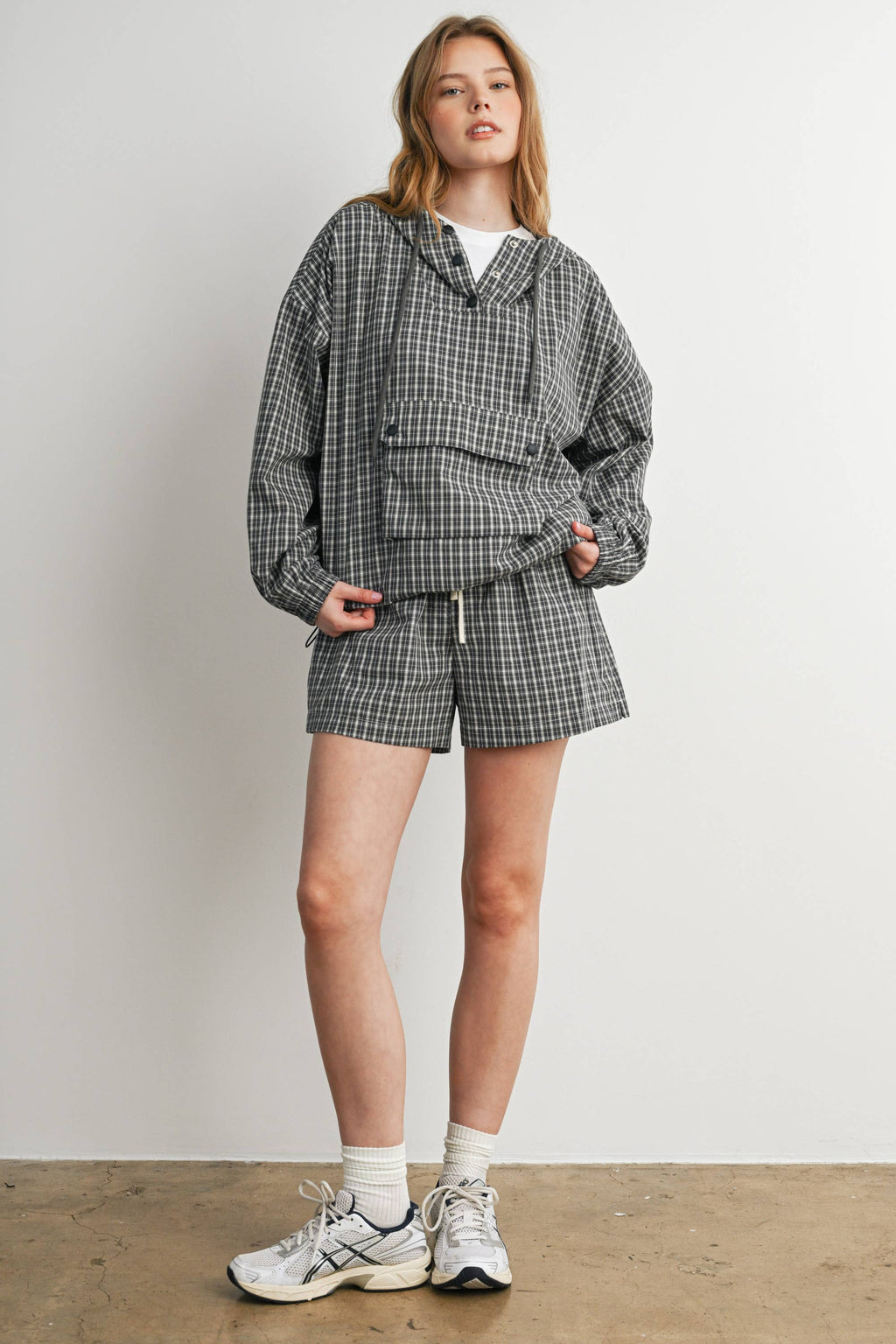 BUTTERMELON- Check Hooded Anorak Top