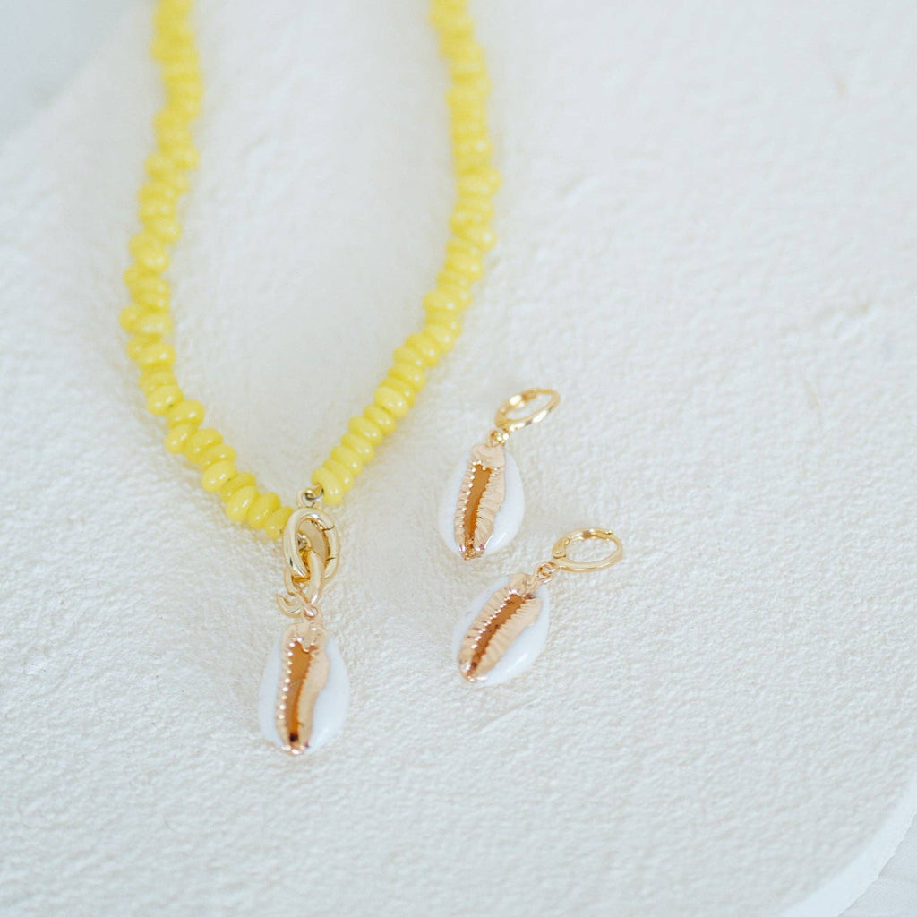 Reva Grey - Cowrie Shell Earring