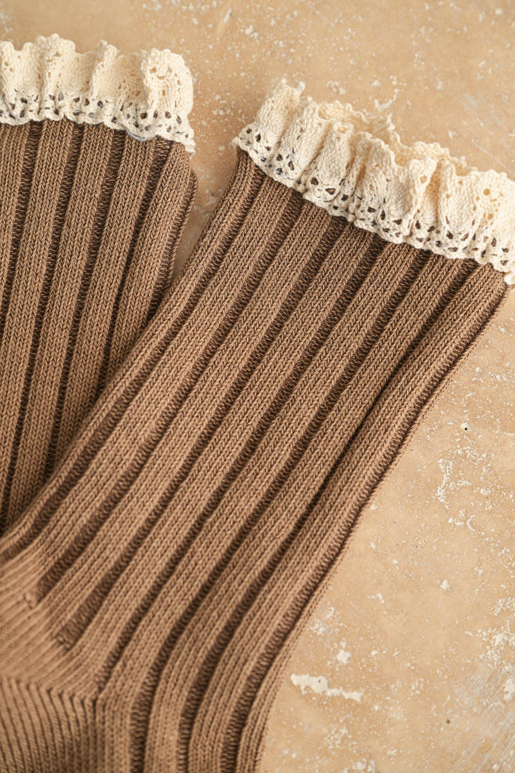 MIOU MUSE-  Dye & Wash Crochet Trim Socks