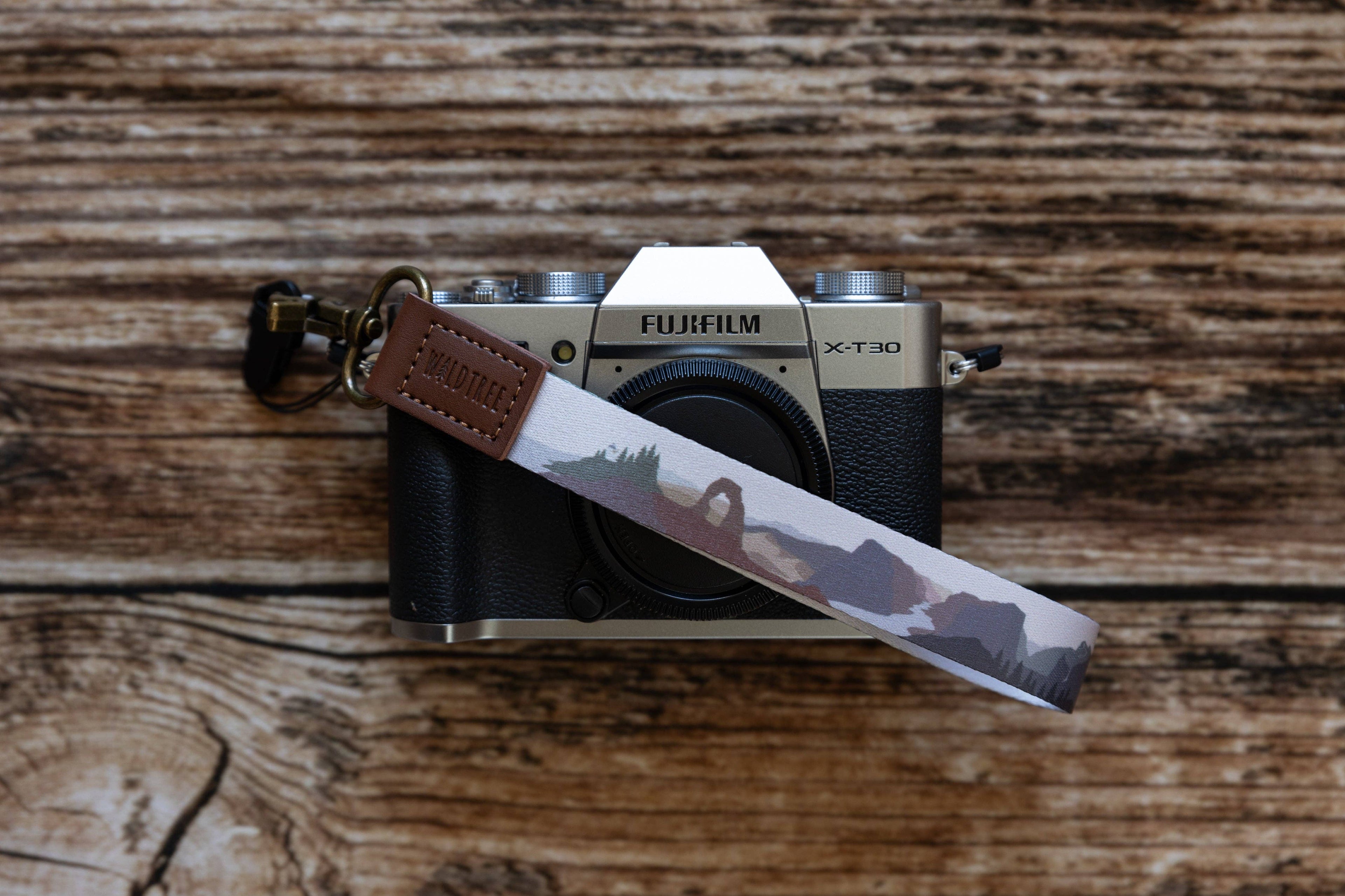 Wildtree- Parks in Color: National Park Wristlet Keychain