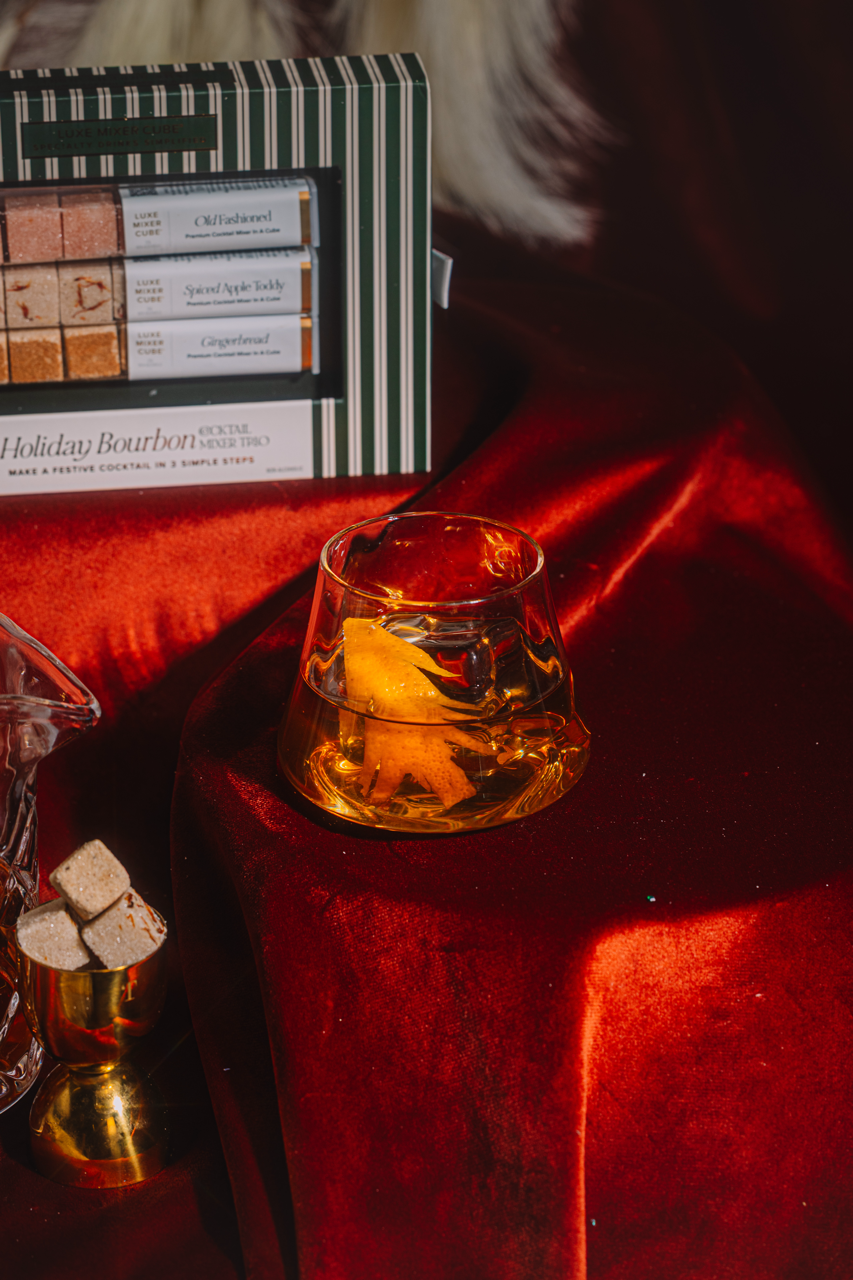 TEASPRESSA- Holiday Bourbon Cocktail Trio, Gingerbread & Apple Cubes