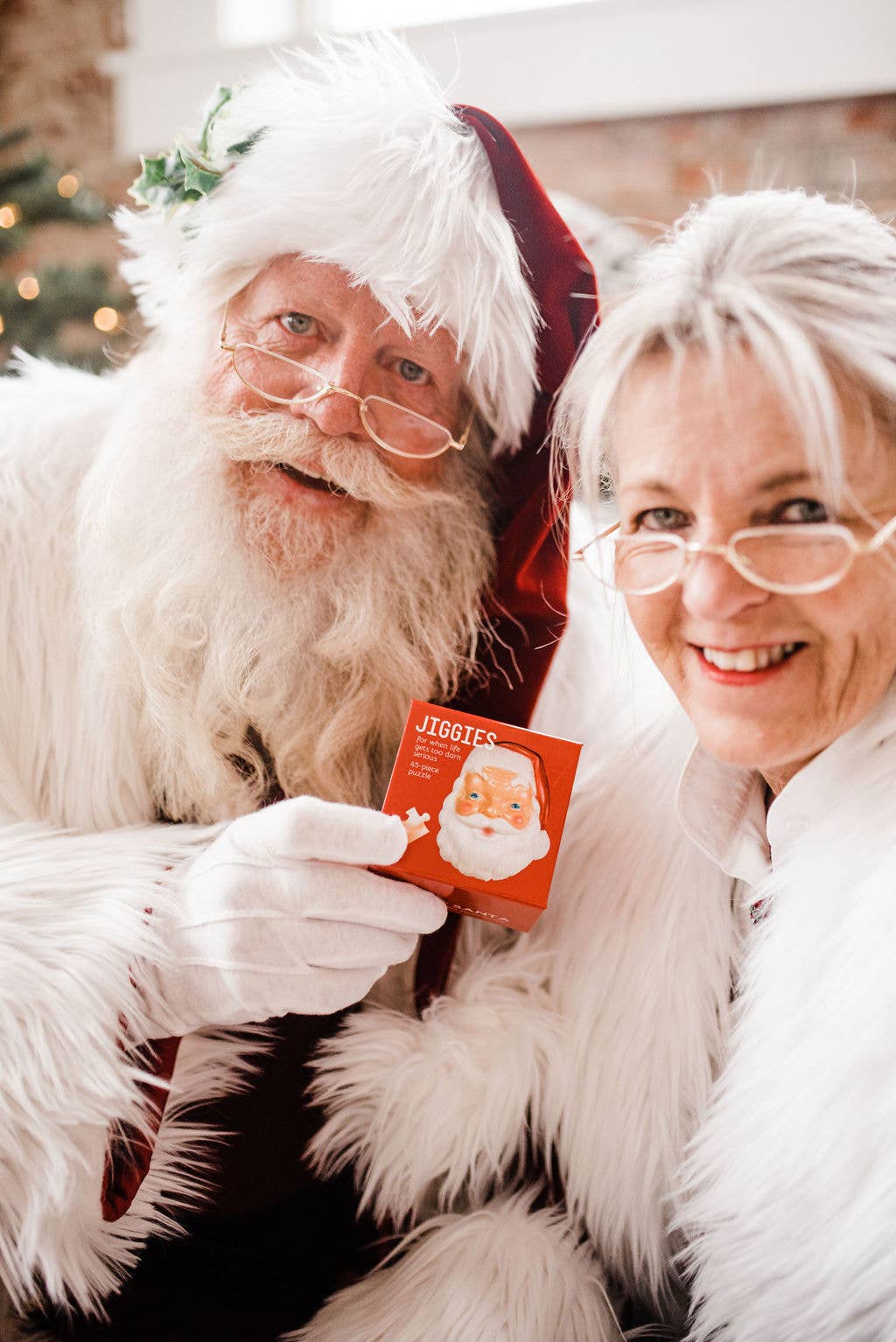 Gibbs Smith- Bright Santa Jiggie Puzzle
