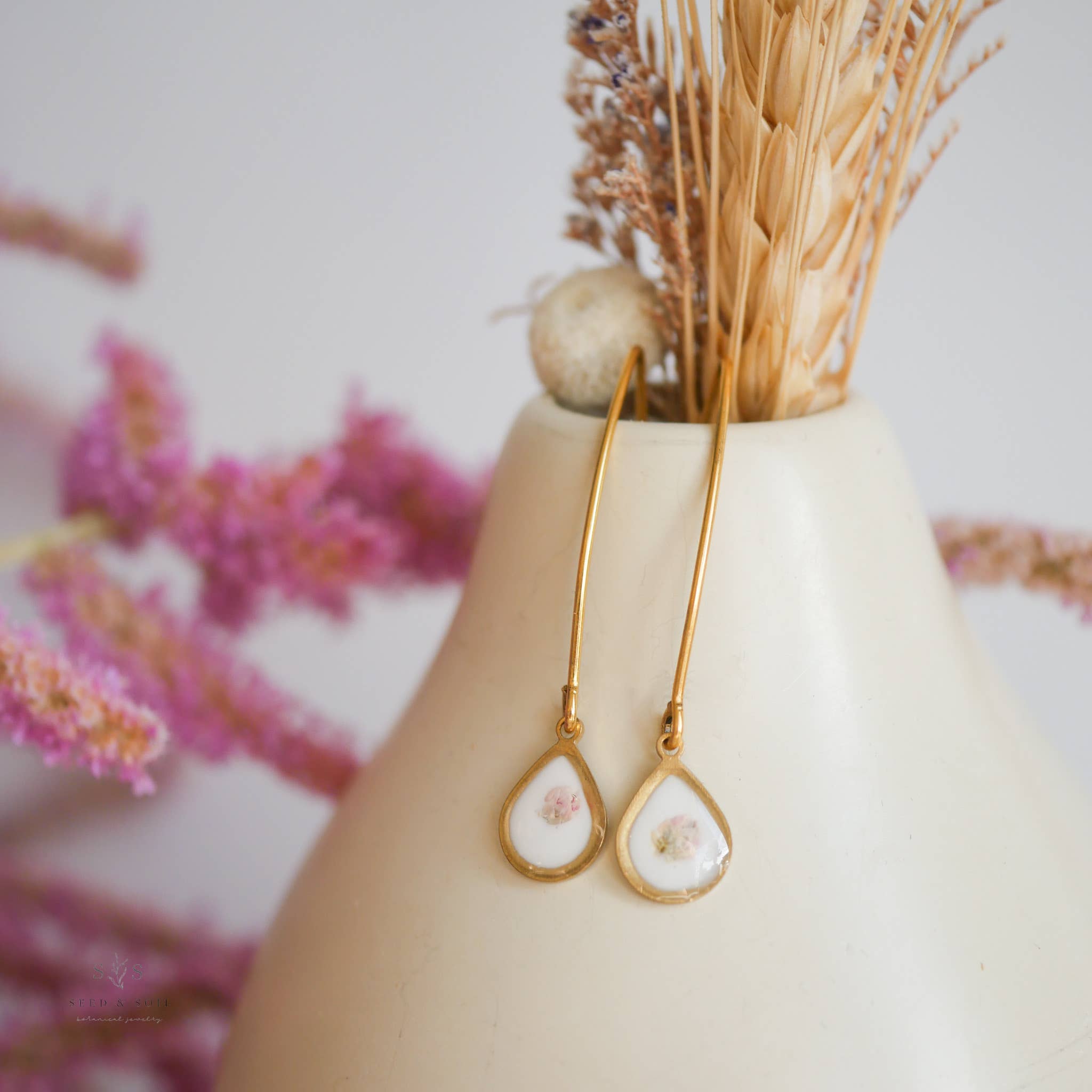 Seed & Soil- Valentine Petite Threaders