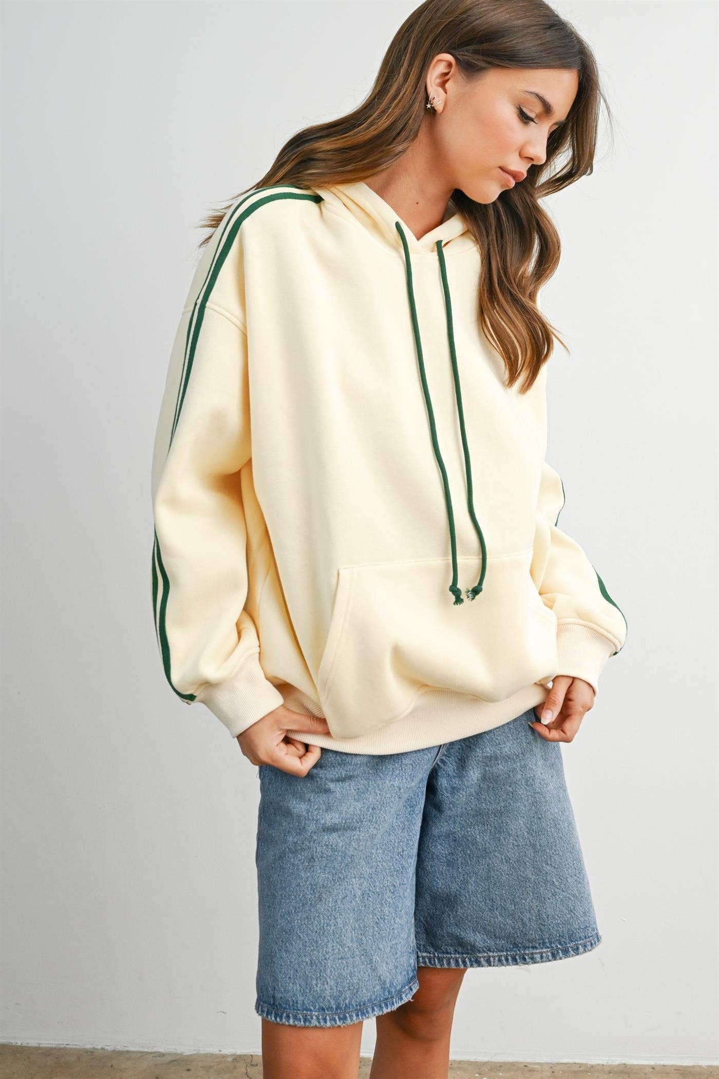 BUTTERMELON- Contrast Striped  Drawstring Hoodie
