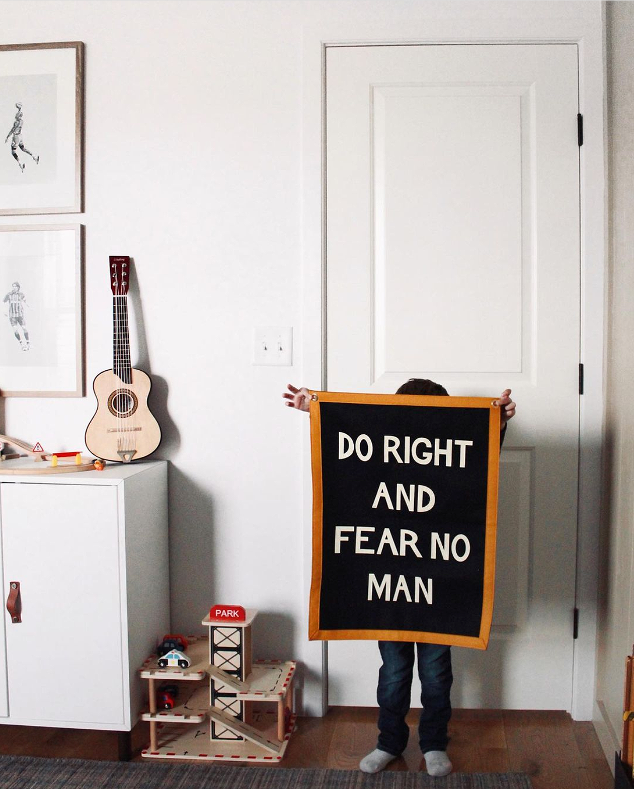 Oxford Pennant- Do Right And Fear No Man Camp Flag