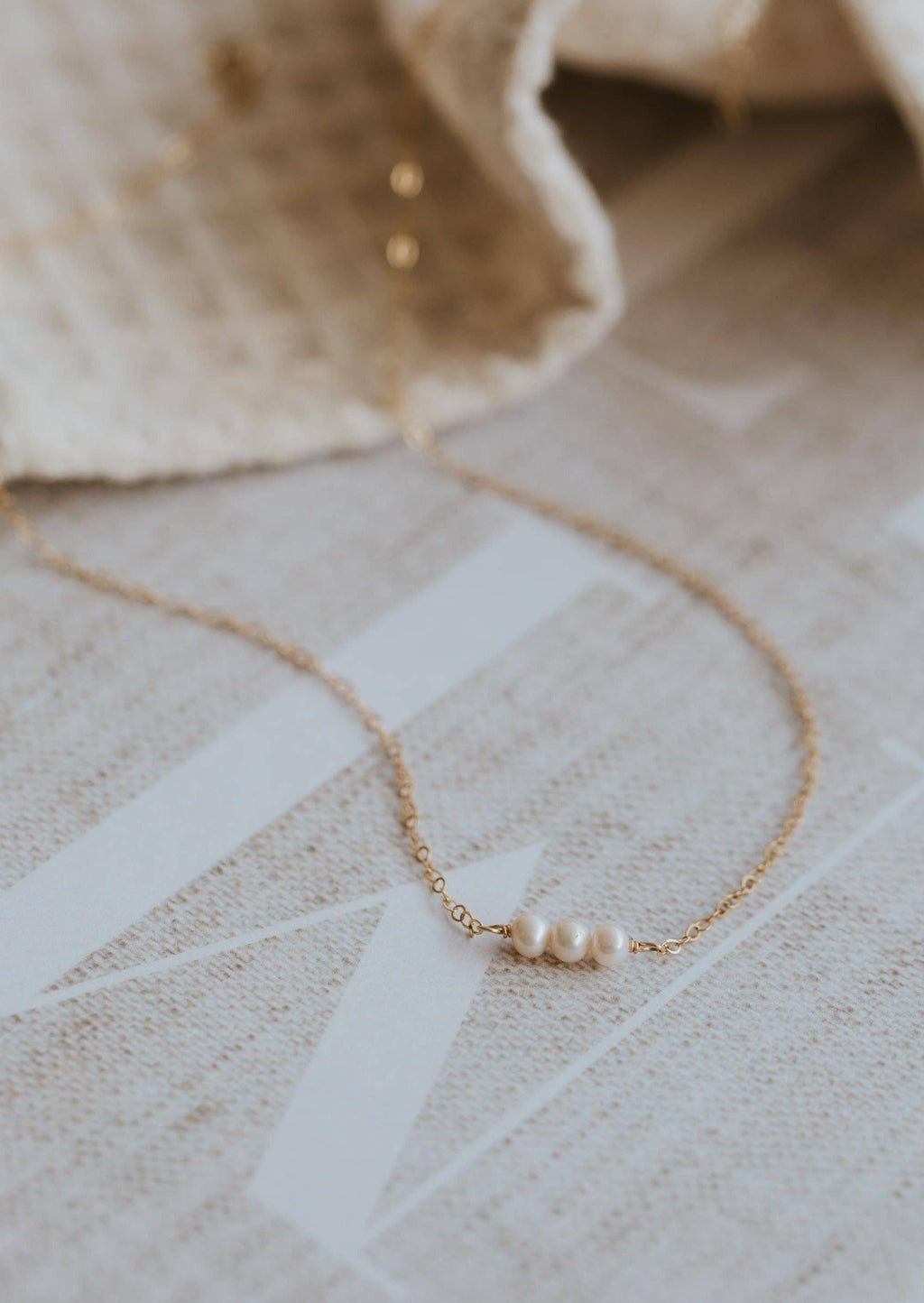 Hello Adorn- Pearl Linked Necklace