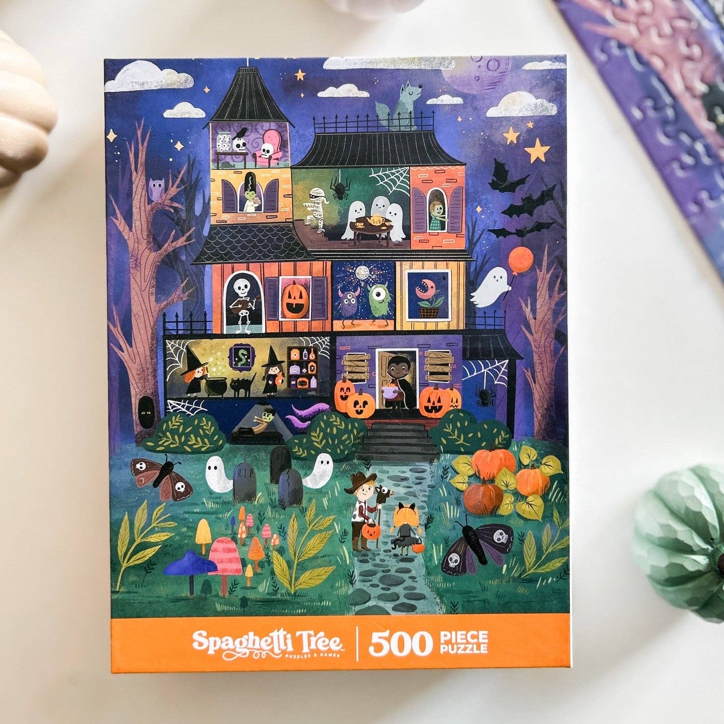Spaghetti Tree- Spooky Manor 500 Piece Halloween Puzzle