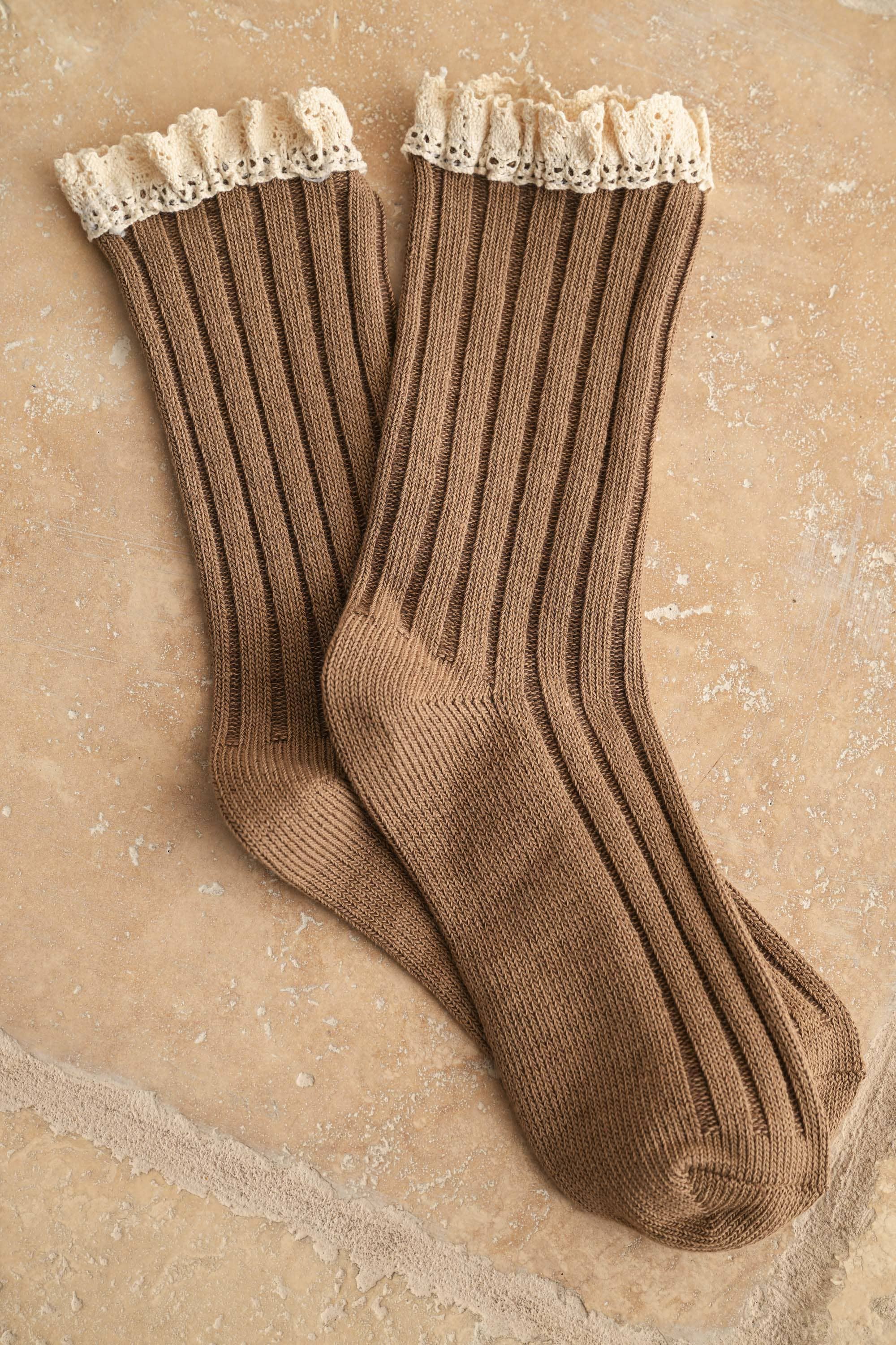 MIOU MUSE-  Dye & Wash Crochet Trim Socks