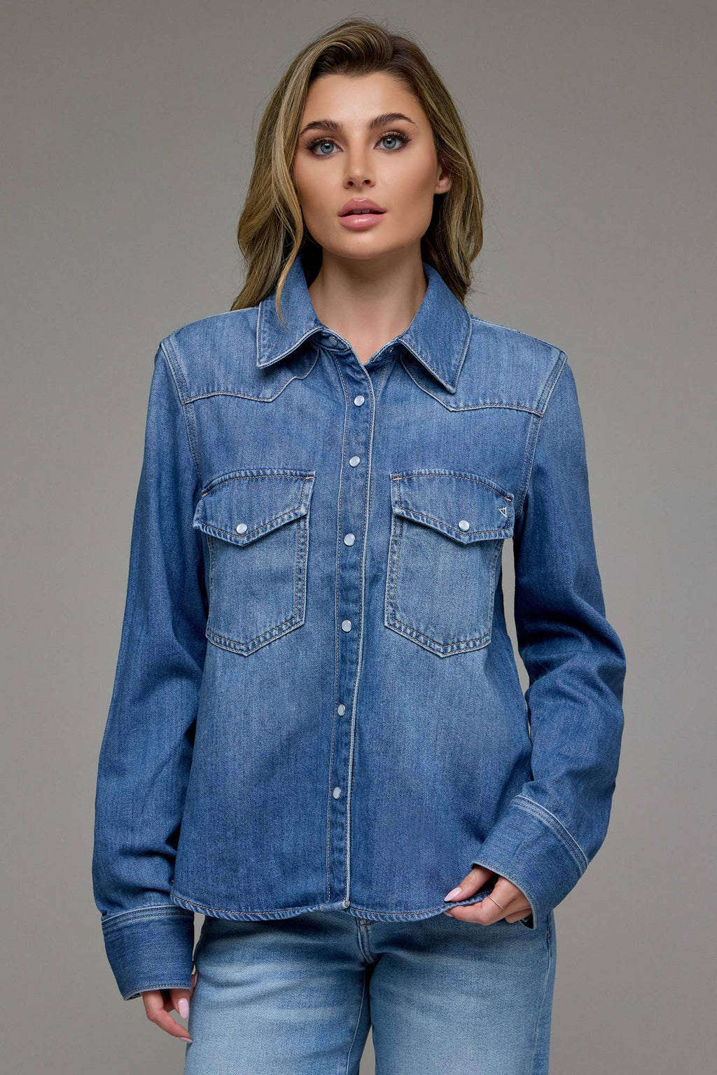 Hidden Jeans- Medium Wash Basic Western Shirt