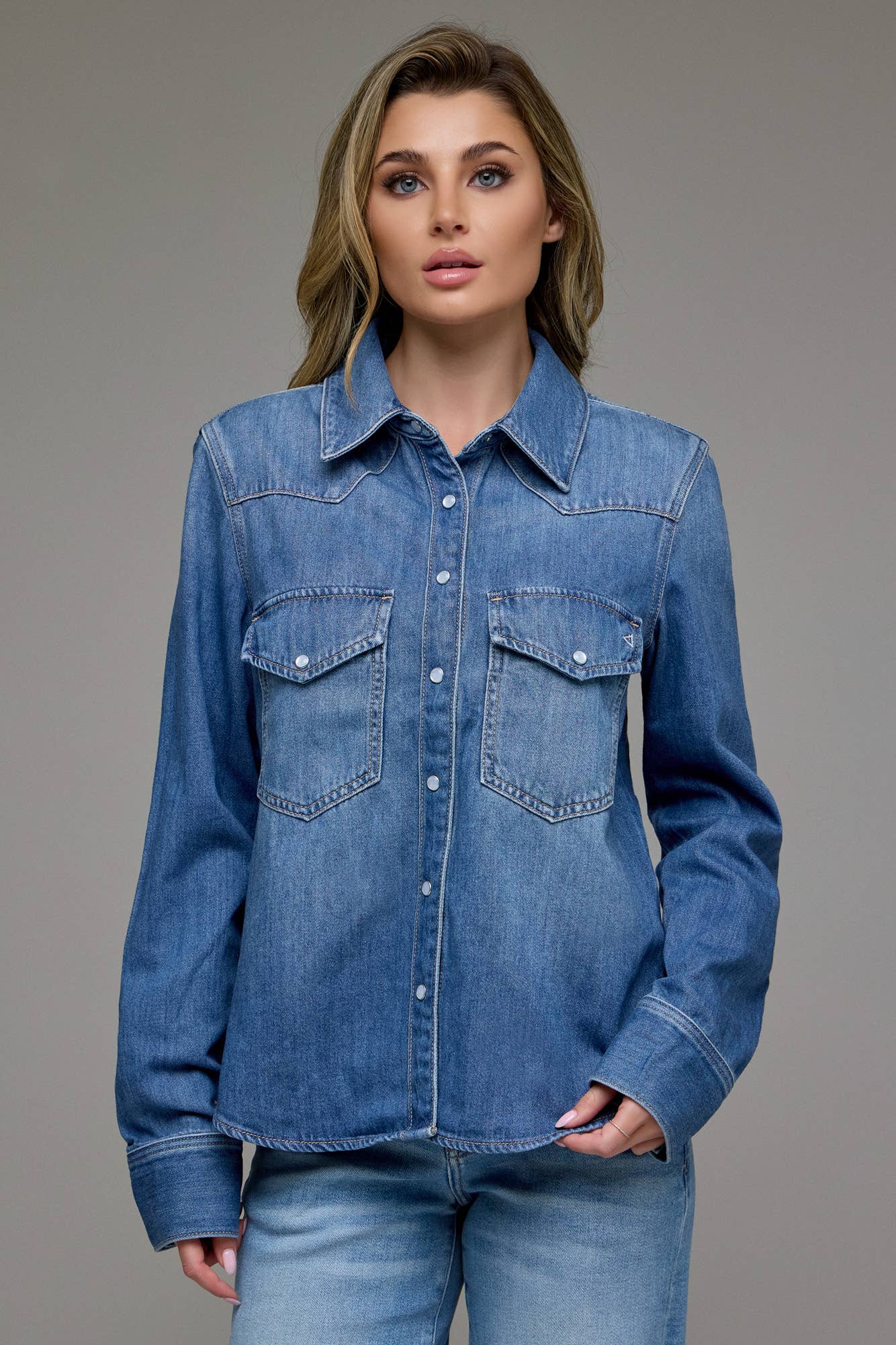Hidden Jeans- Medium Wash Basic Western Shirt