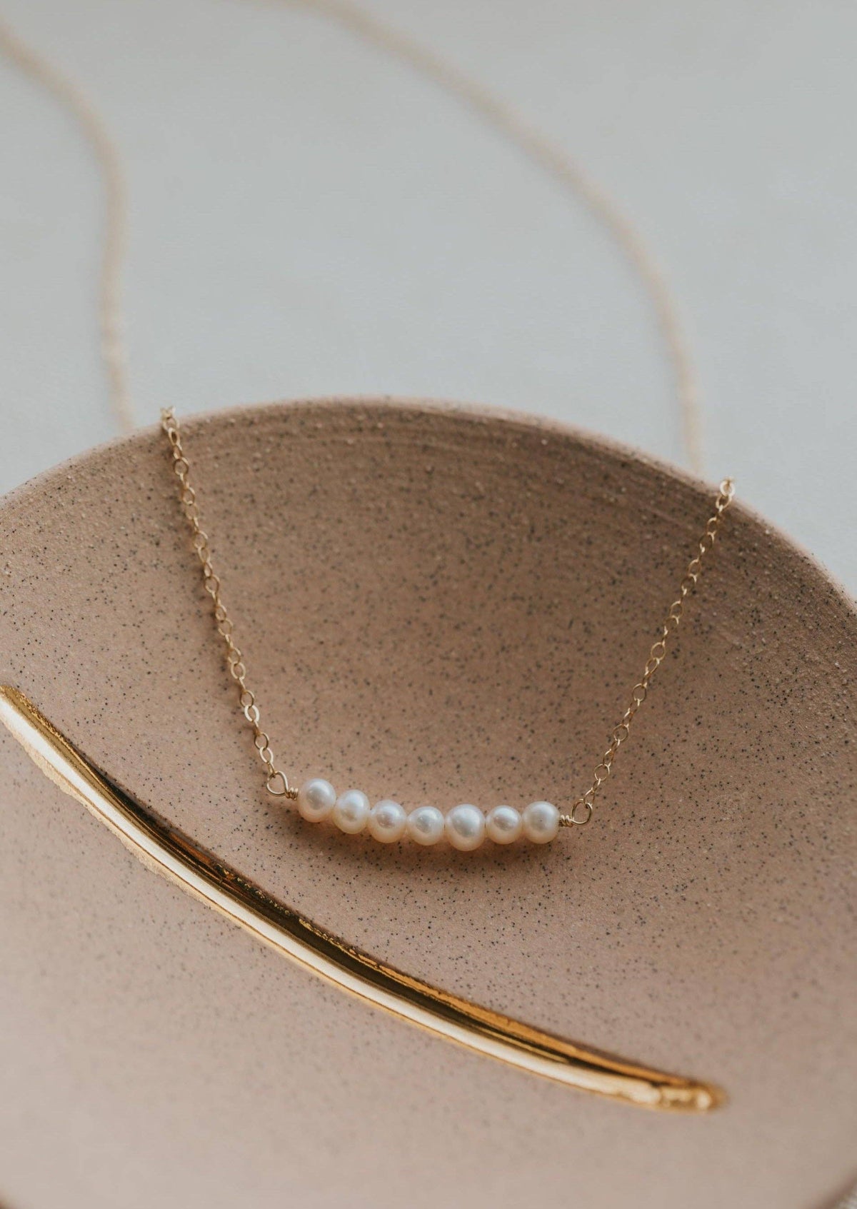 Hello Adorn- Pearl Linked Necklace