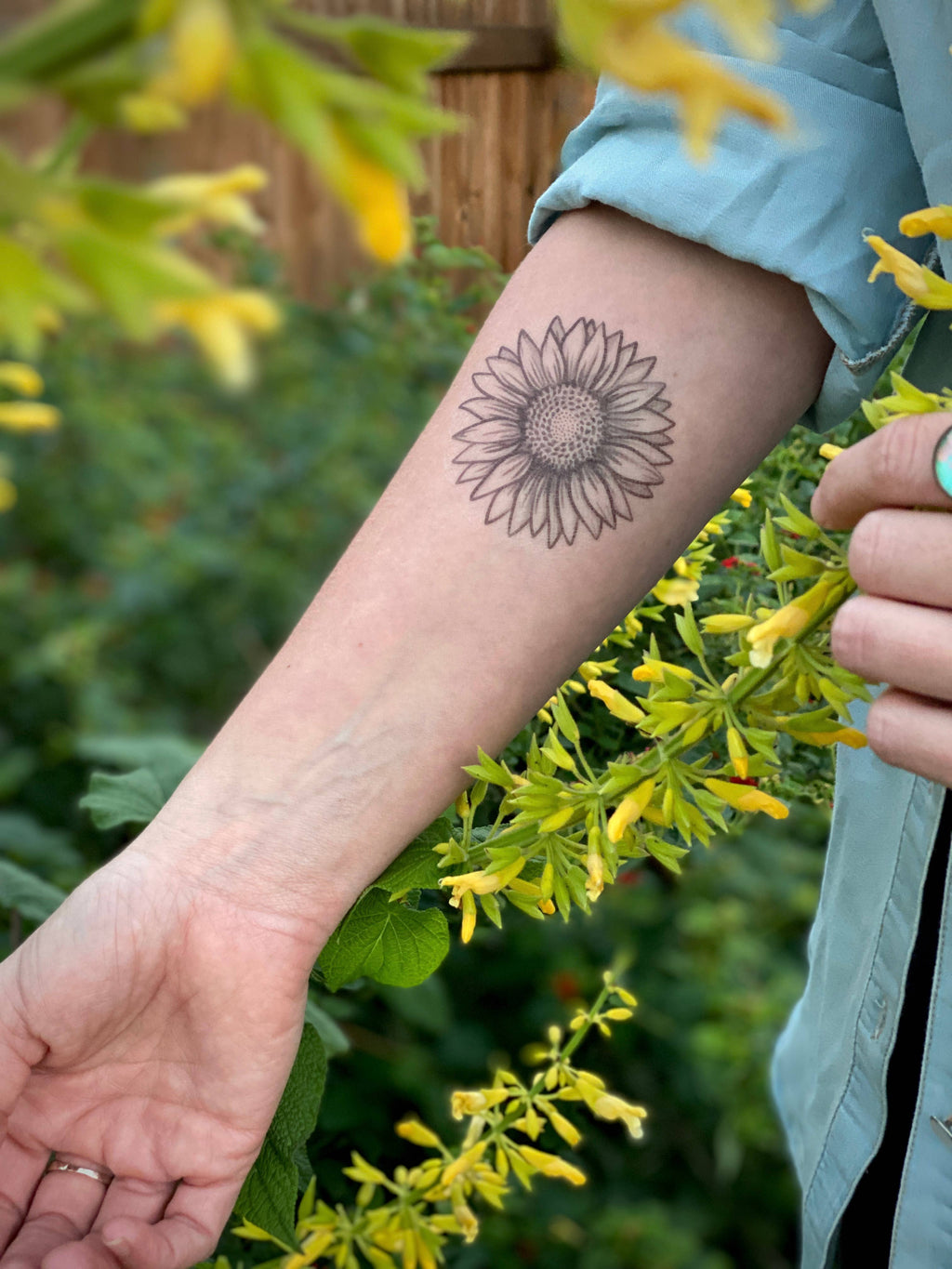 NatureTats- Sunflower Temporary Tattoo