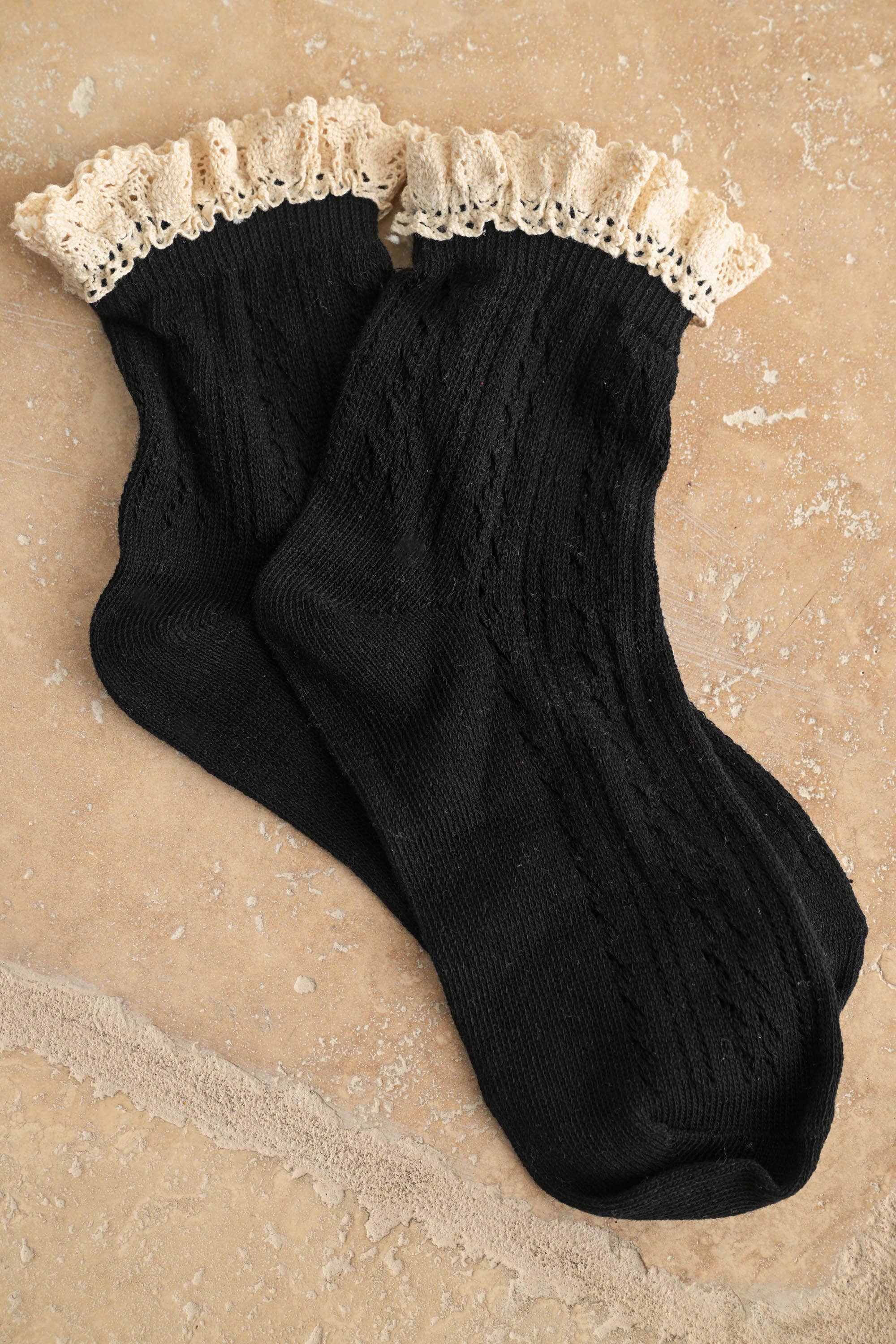 MIOU MUSE- Socks with Crochet Trim