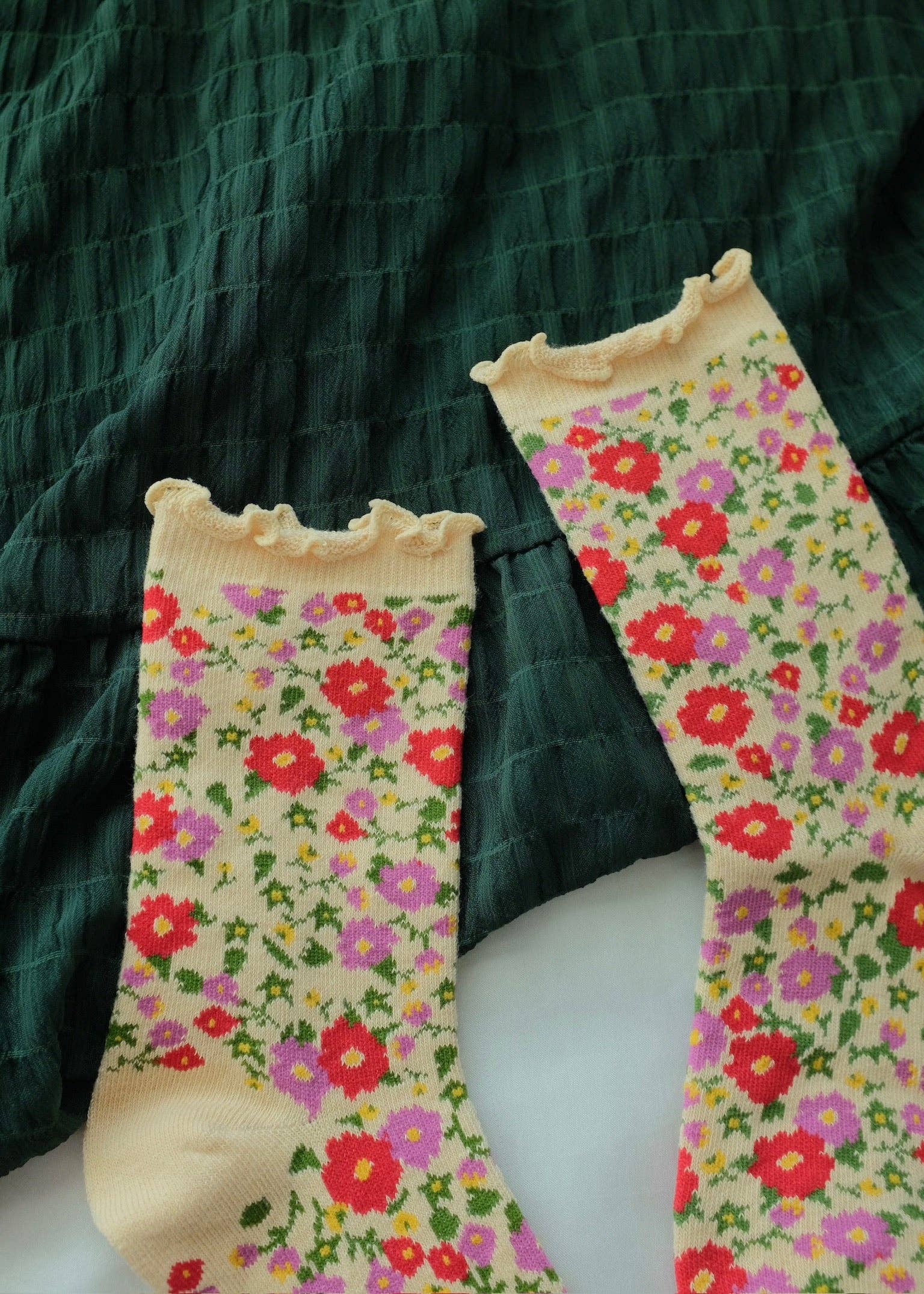 First Summer- Floral Print Ruffle Crew Socks