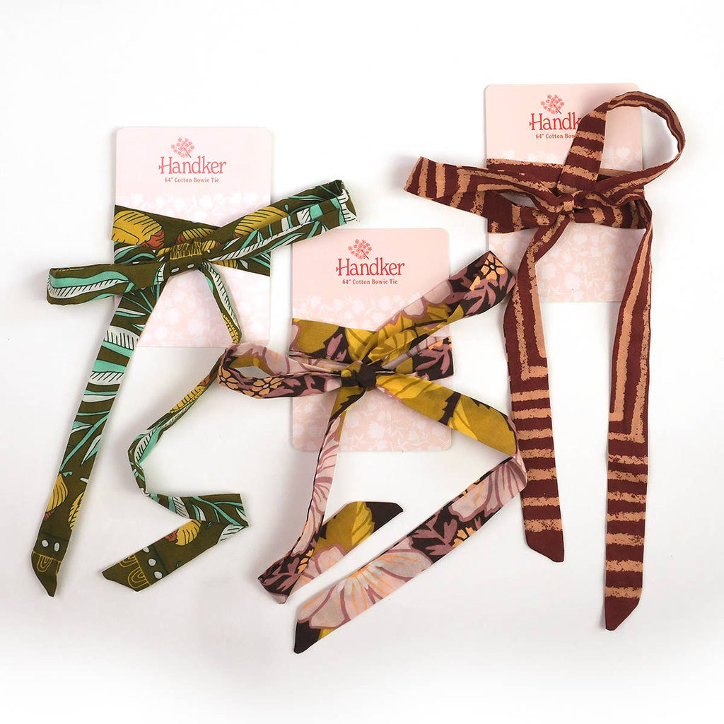 Handker- No. 134 Violet Bowie Tie