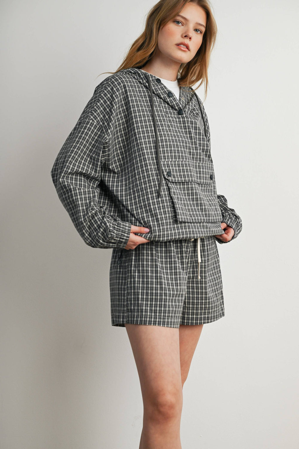 BUTTERMELON- Check Hooded Anorak Top
