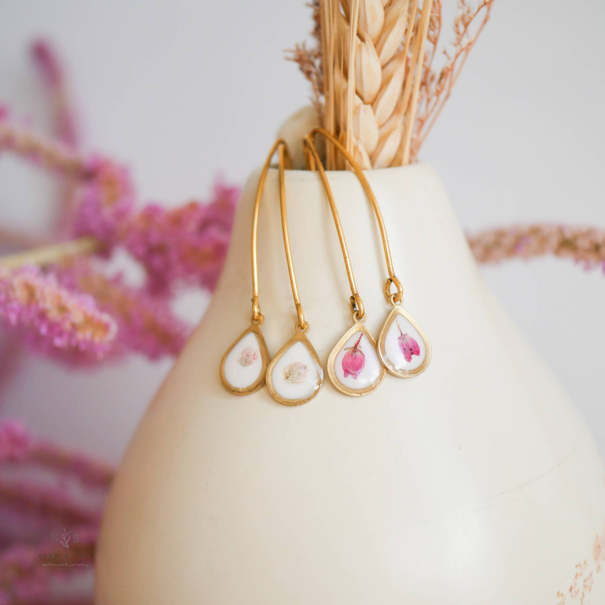 Seed & Soil- Valentine Petite Threaders