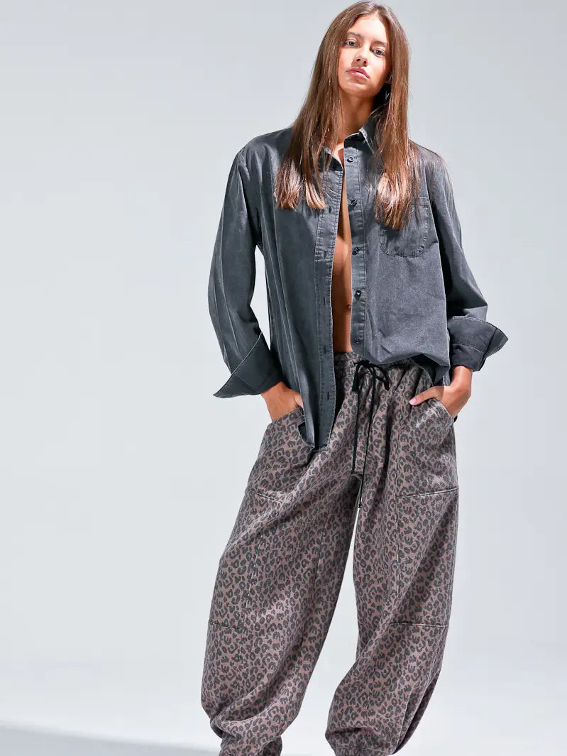 NoaBoa- Washed Cotton Button-Down Shirt with Front Pocket