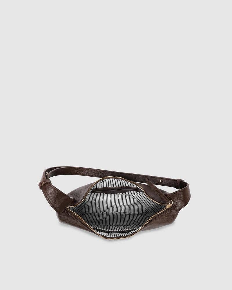 Louenhide- Shoulder Bag - Chocolate | Olivia