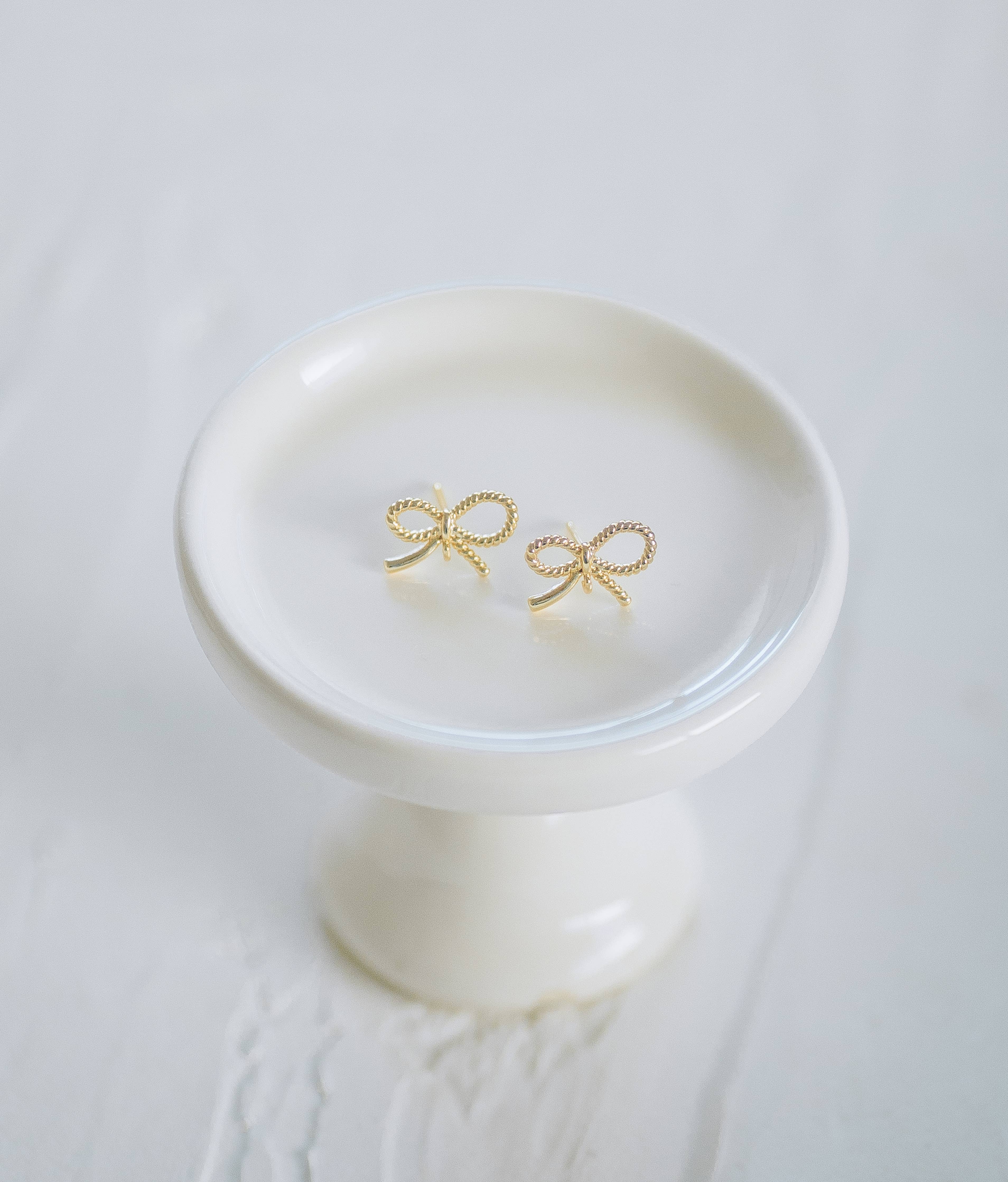 Reva Grey- Bo Peep Earring