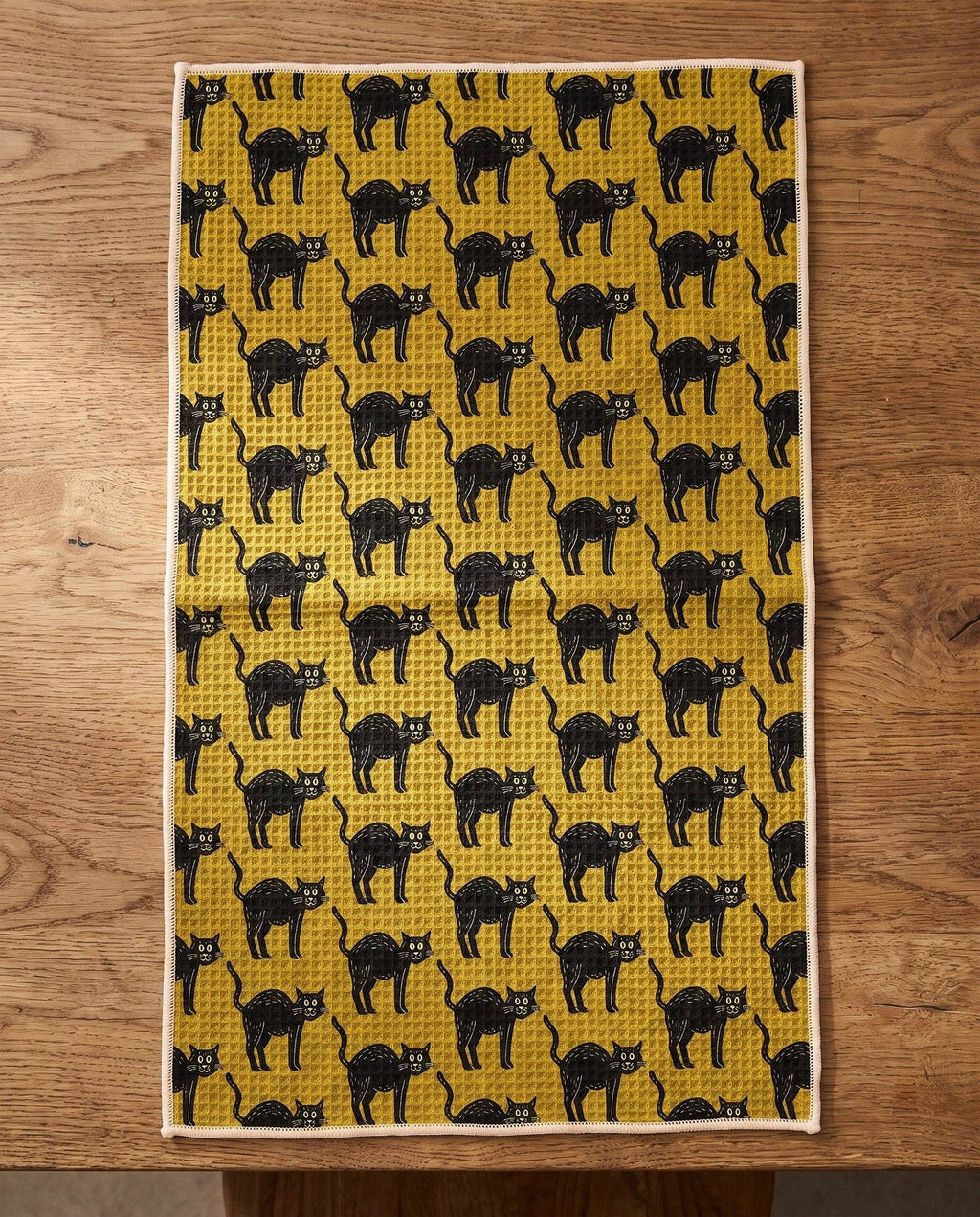 Trek Light- Kitchen Tea Towel Quick Dry | Black Cats | Halloween