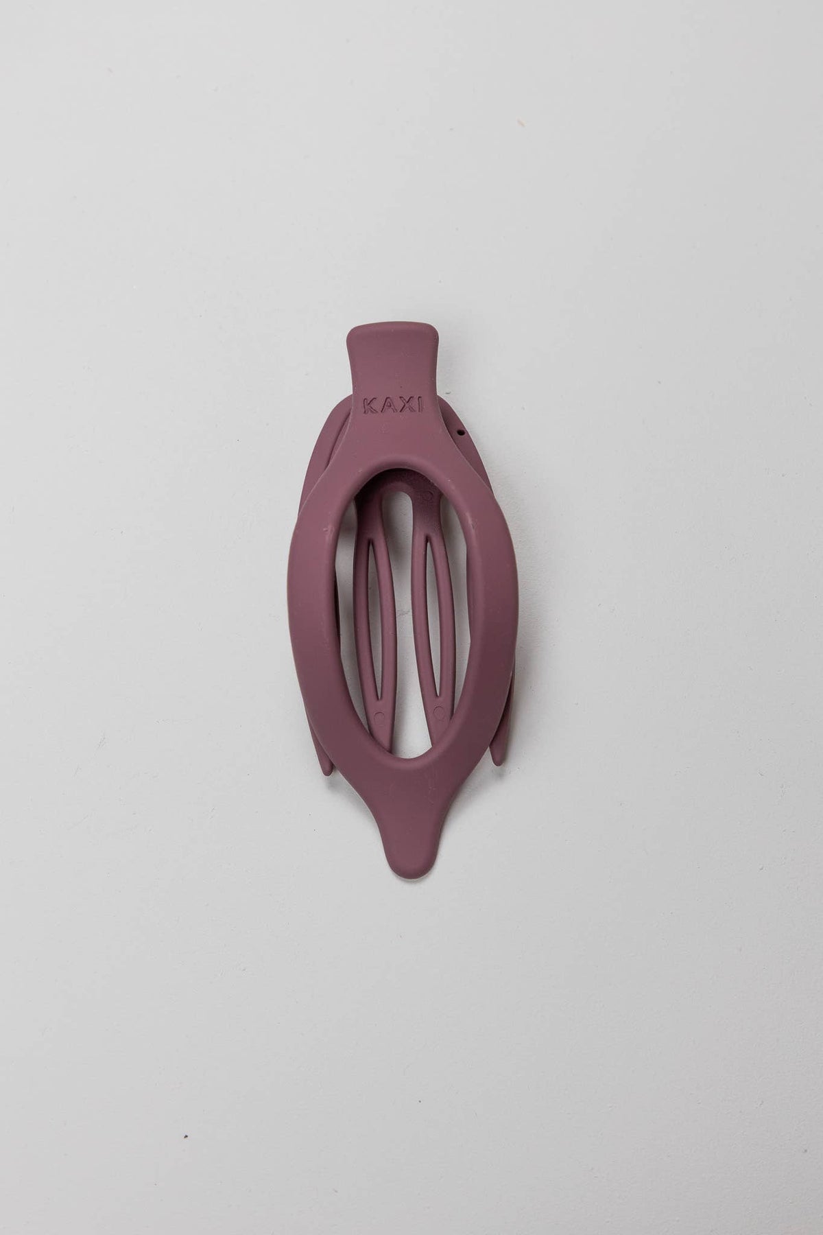 KAXI- Lay Down 2.0 Claw Clip — Flat Comfort Hair Clip