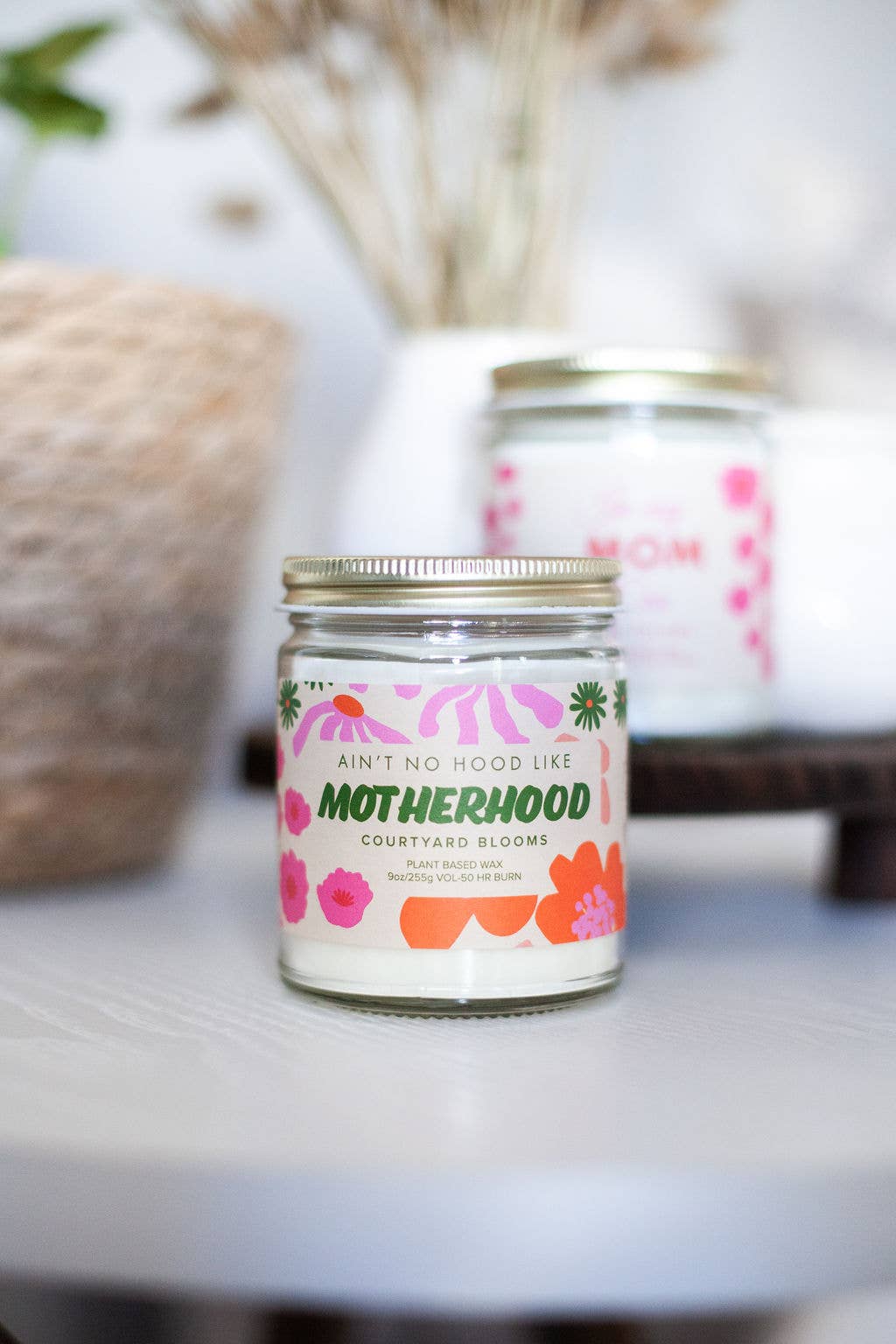 Broken Top Brands- Austy Lou Ain't No Hood Like Motherhood 9oz Soy Candle