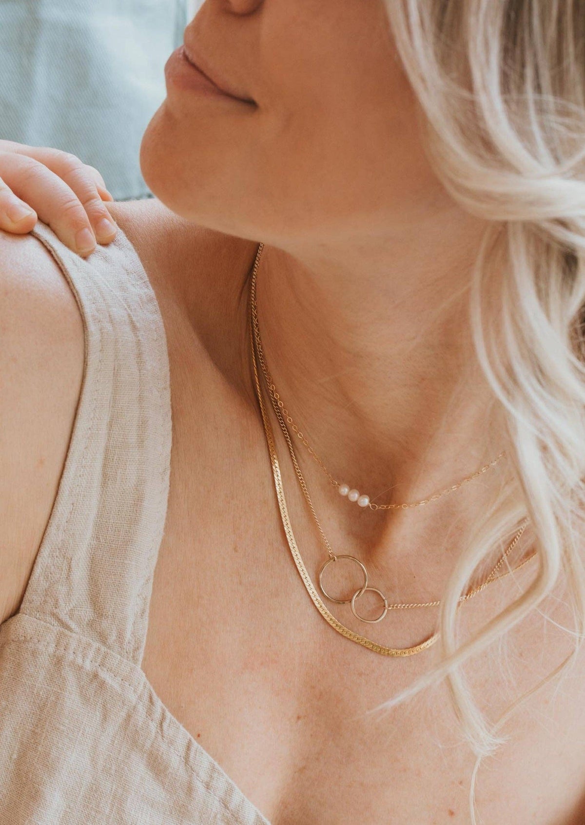 Hello Adorn- Pearl Linked Necklace