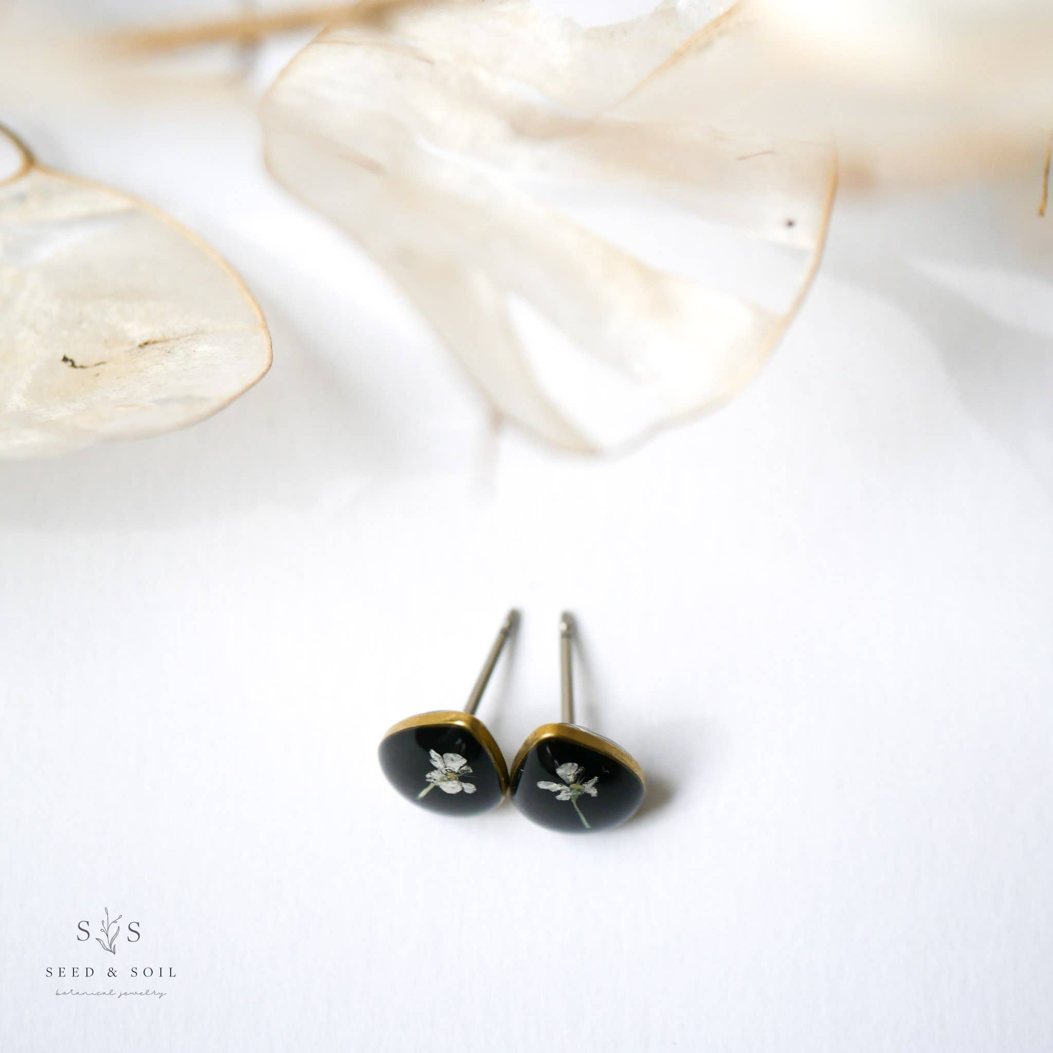Seed & Soil- Tiny Teardrop Cameo Studs