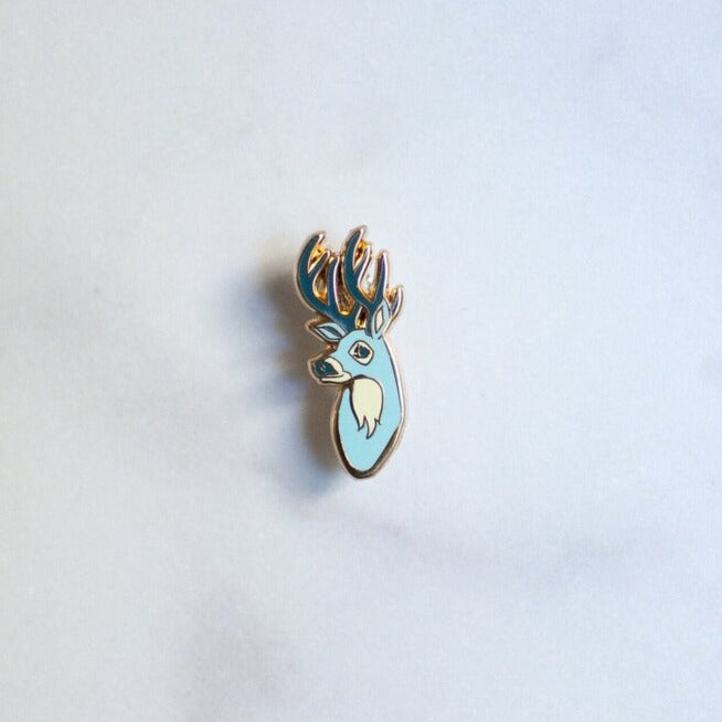 Helmsie- Deer Enamel Pin