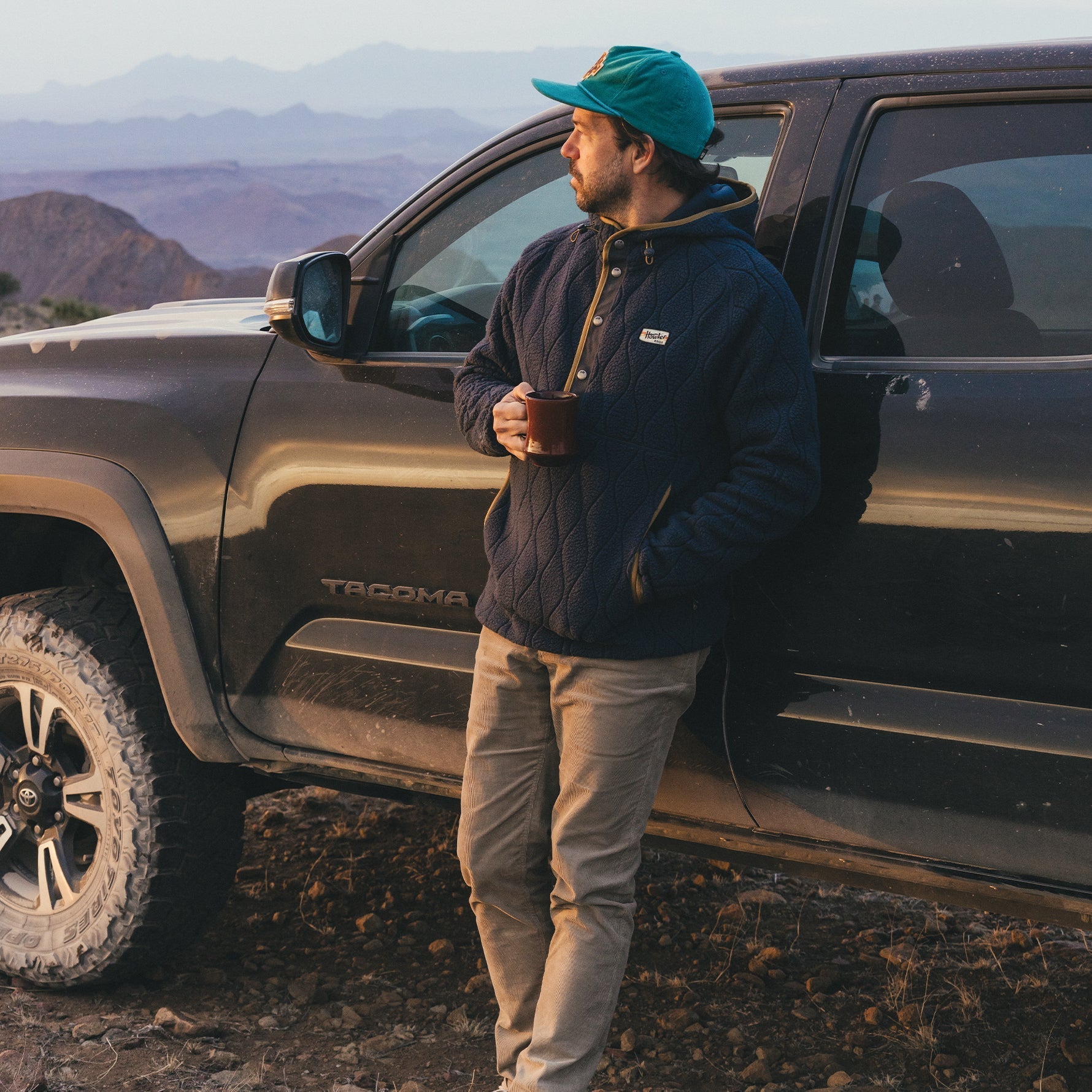 Howler Bros- Chisos Hooded Pullover Capillary Waves