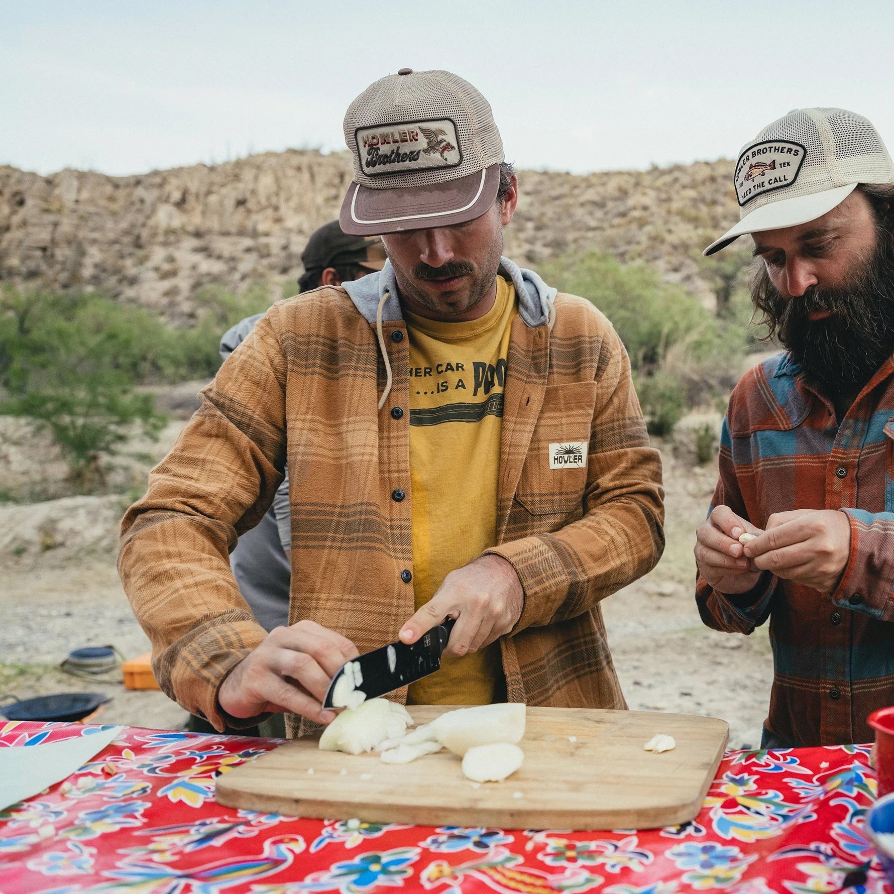 Howler Bros- Salvo Hooded Blanket Flannel